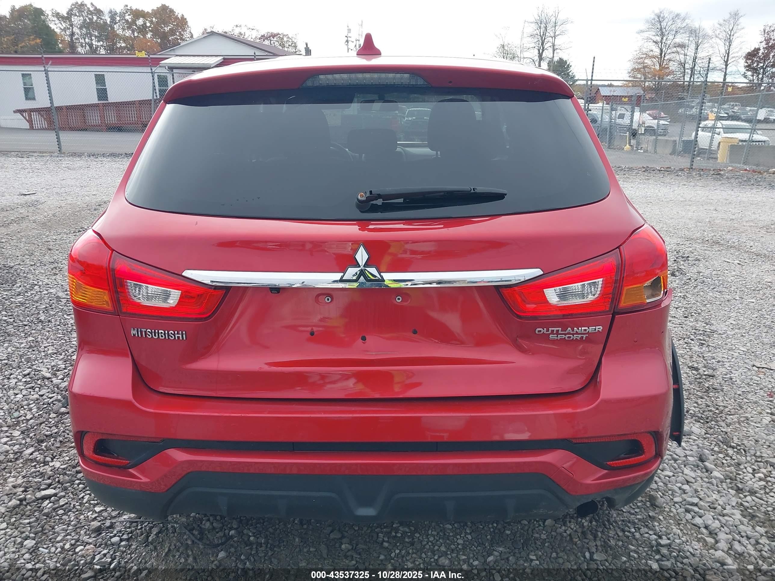 2019 Mitsubishi Outlander Sport 2.0 Es Red vin: JA4AP3AU3KU002852
