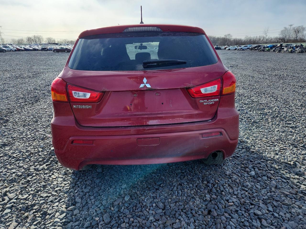 2011 Mitsubishi Outlander Sport Es Burgundy vin: JA4AP3AU4BZ002233