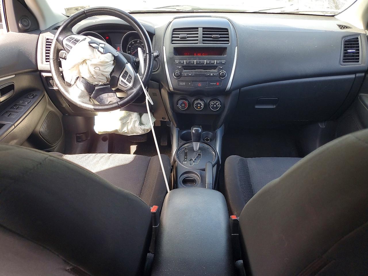 2012 Mitsubishi Outlander Sport Es Silver vin: JA4AP3AU4CZ008180