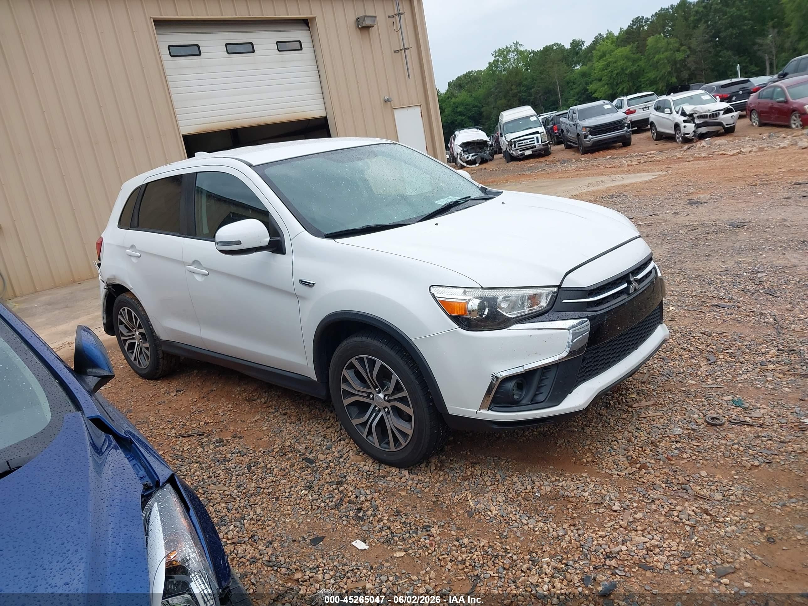 2019 Mitsubishi Outlander Sport 2.0 Es White vin: JA4AP3AU4KU011608