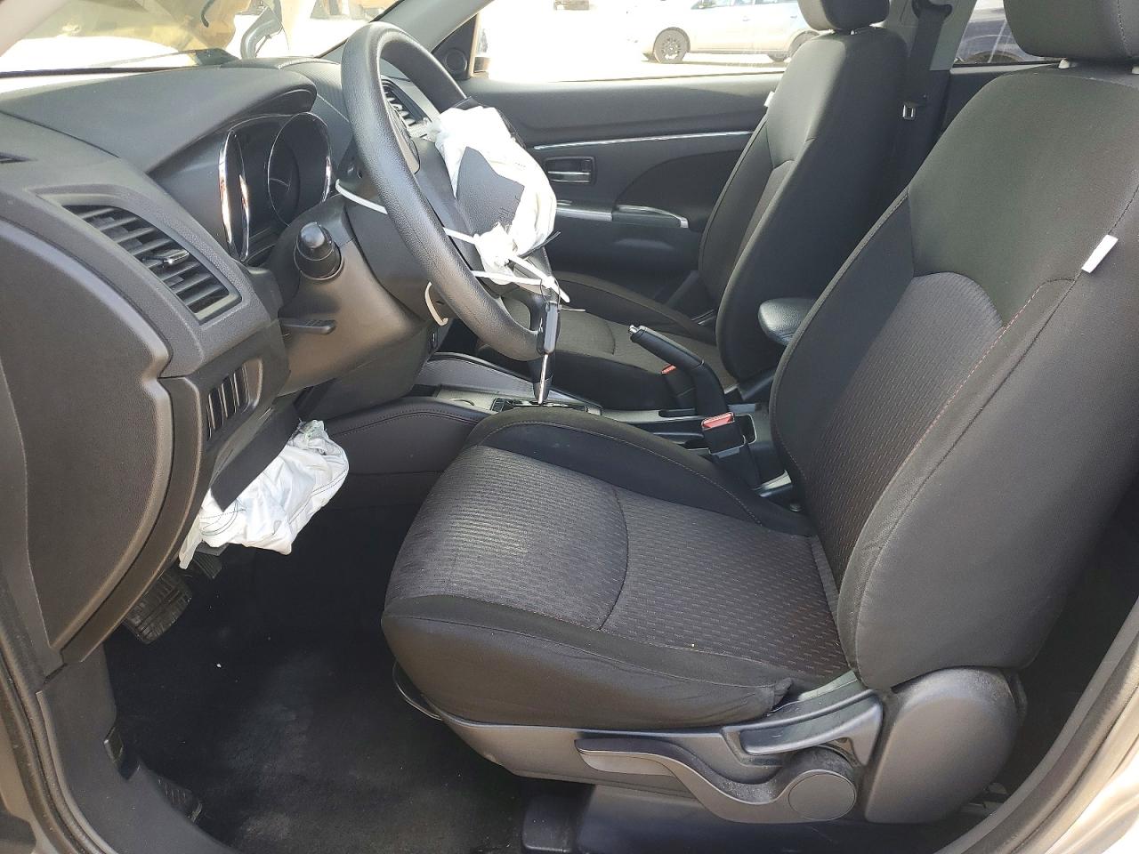 2019 Mitsubishi Outlander Sport Es Серебряный vin: JA4AP3AU4KU023192