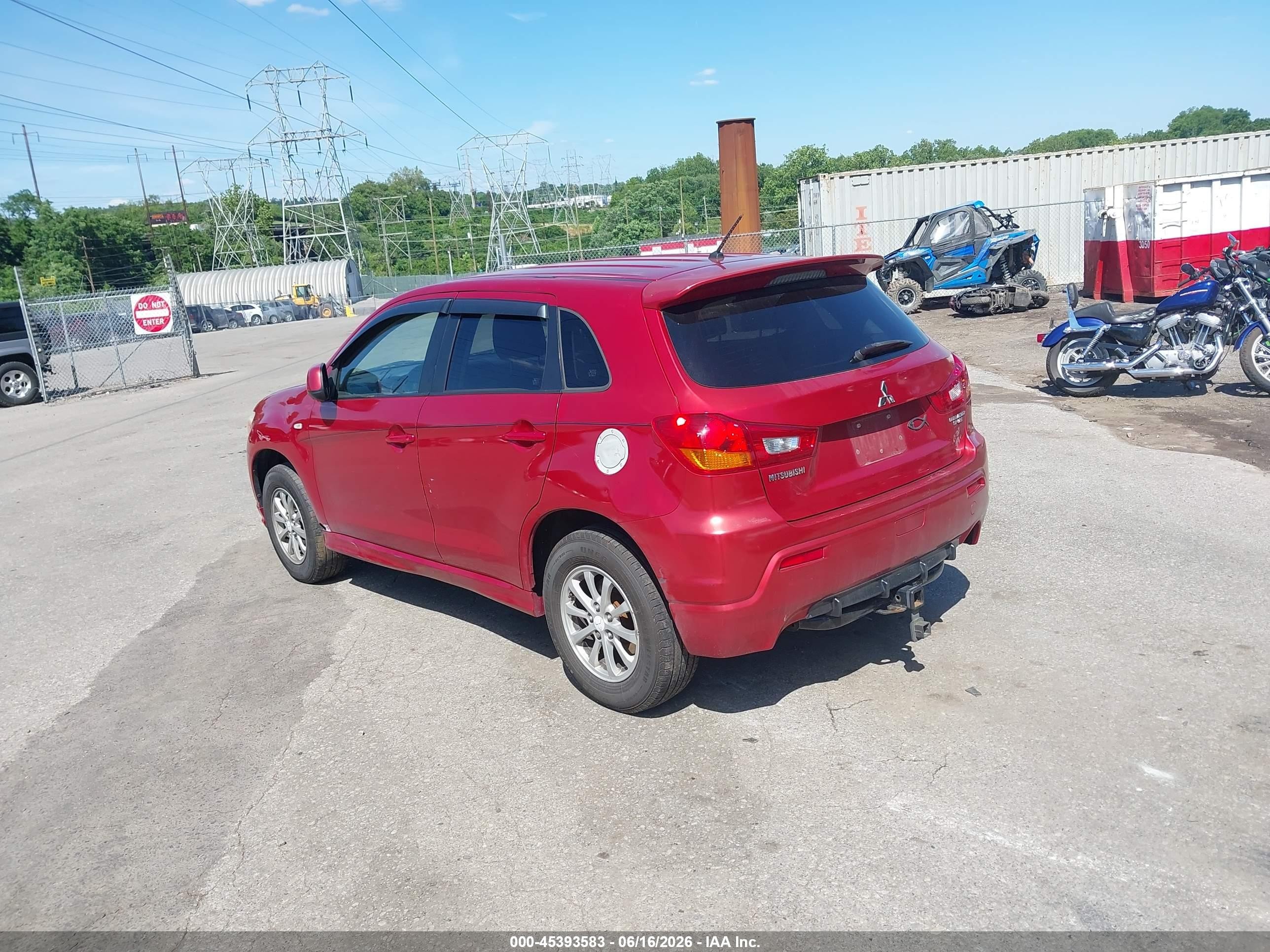 2011 Mitsubishi Outlander Sport Es Red vin: JA4AP3AU5BZ019381