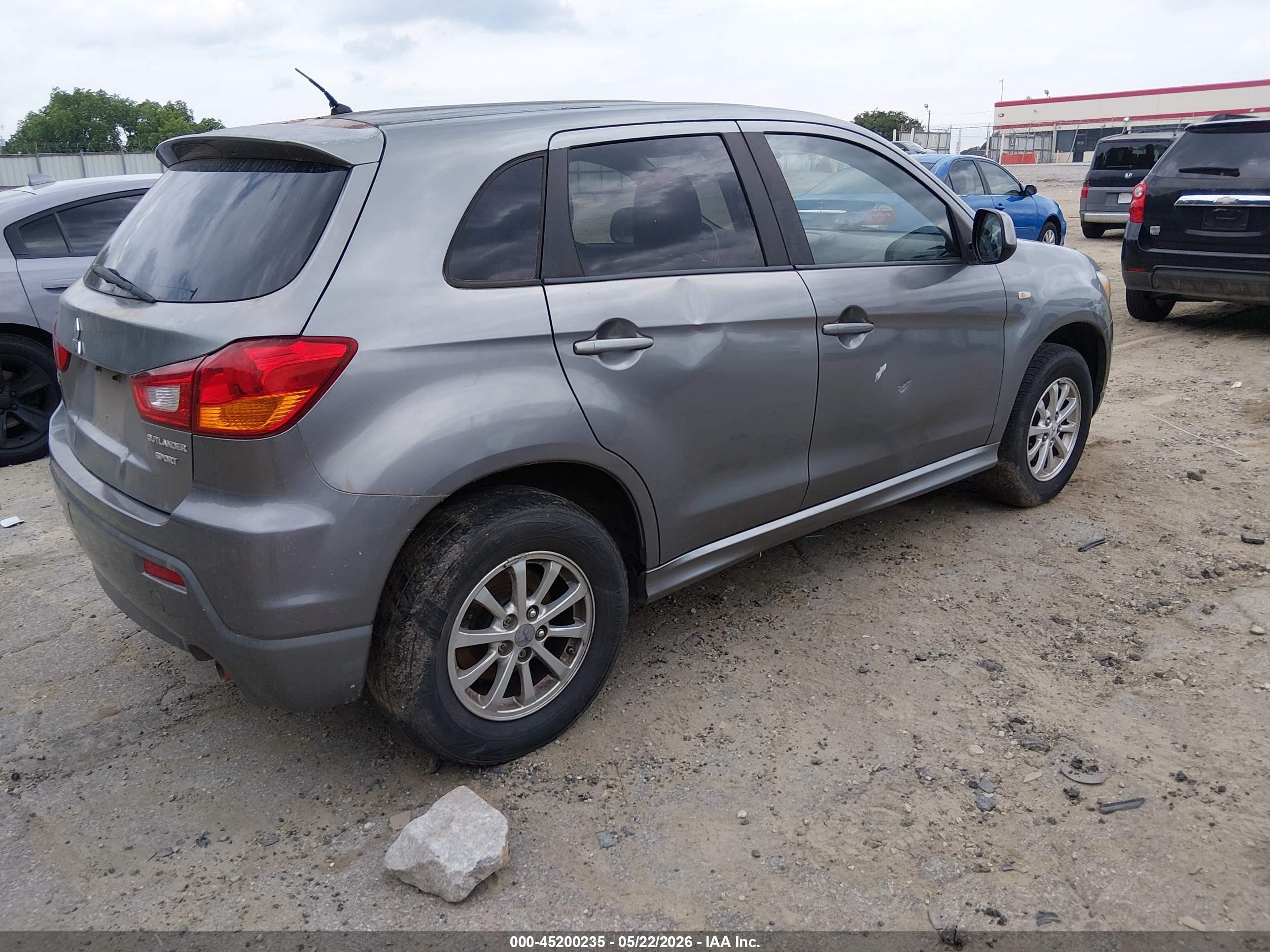 2011 Mitsubishi Outlander Sport Es Gray vin: JA4AP3AU6BZ012116