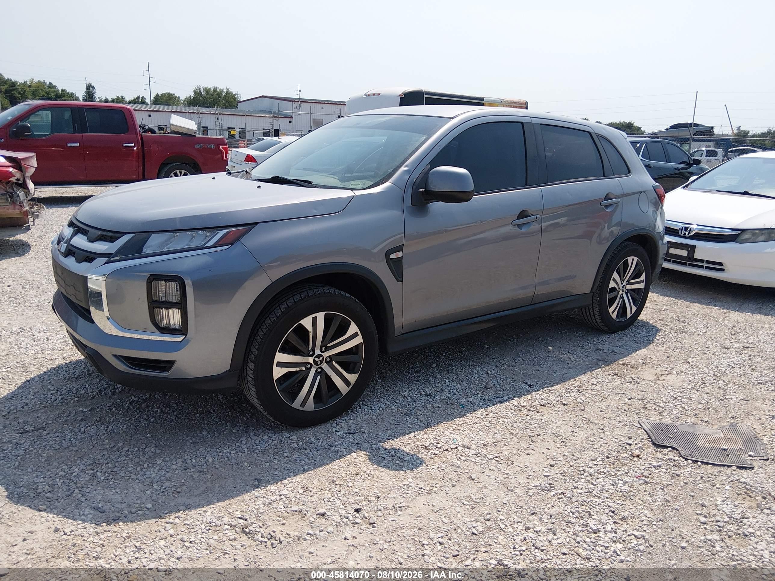 2020 Mitsubishi Outlander Sport 2.0 Es Silver vin: JA4AP3AU7LU001317