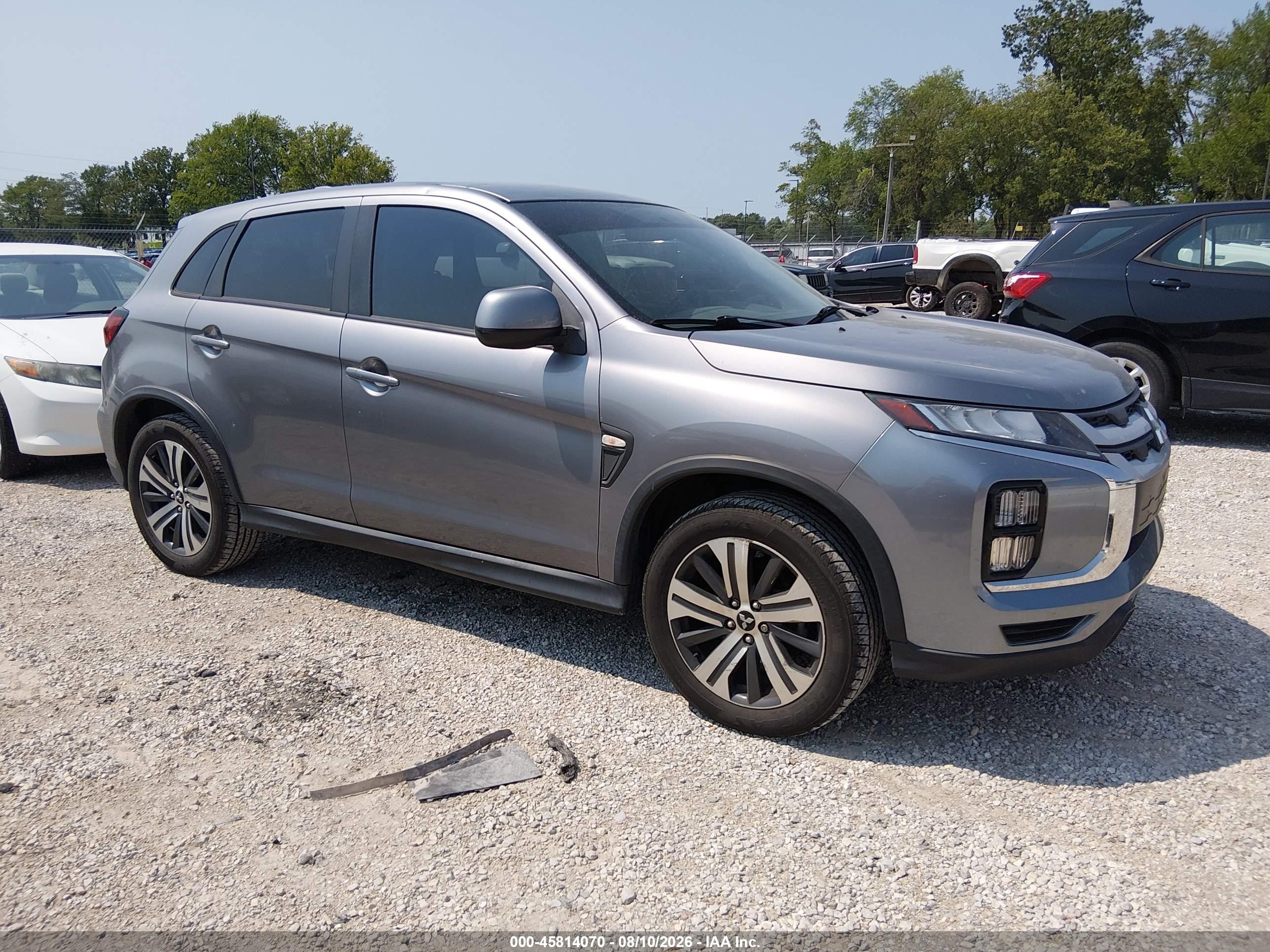 2020 Mitsubishi Outlander Sport 2.0 Es Silver vin: JA4AP3AU7LU001317