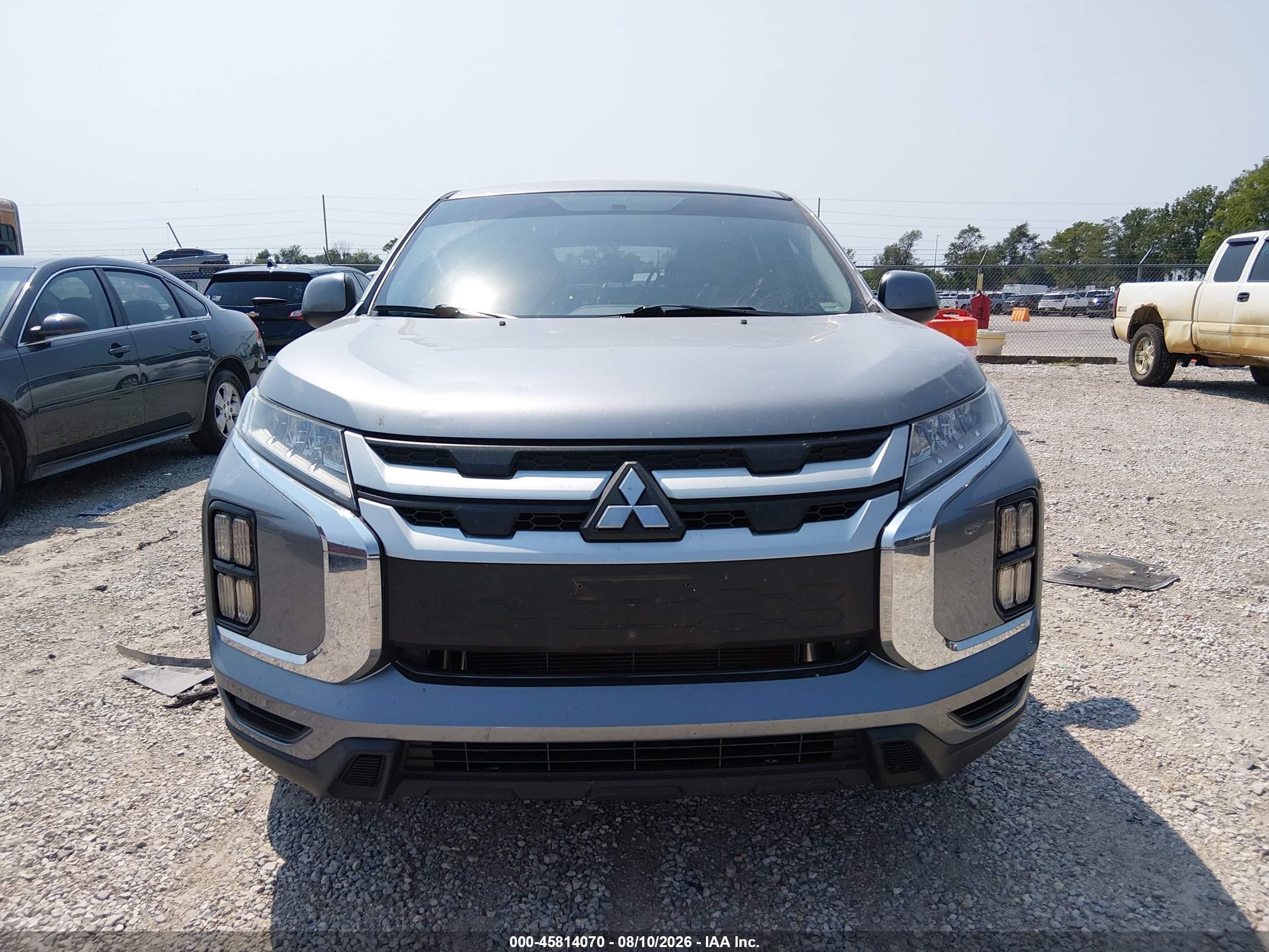 2020 Mitsubishi Outlander Sport 2.0 Es Silver vin: JA4AP3AU7LU001317