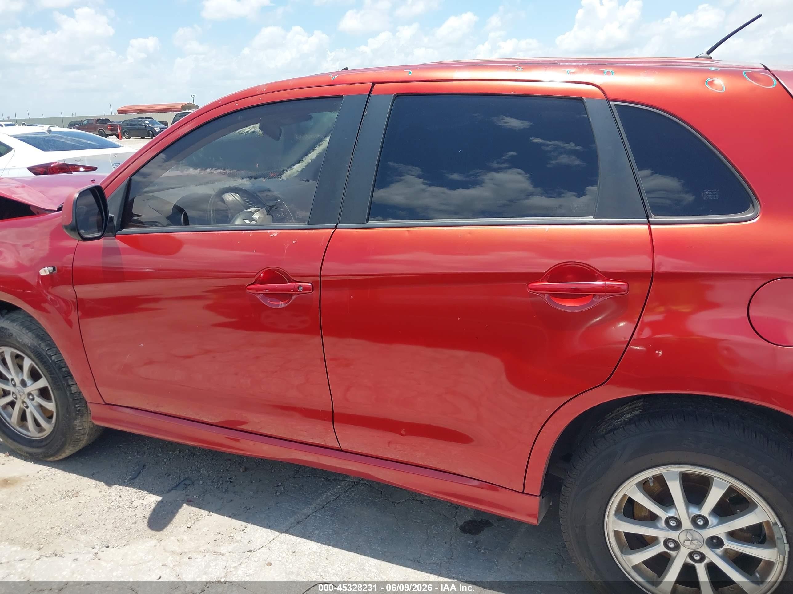 2012 Mitsubishi Outlander Sport Es Red vin: JA4AP3AU8CZ001099