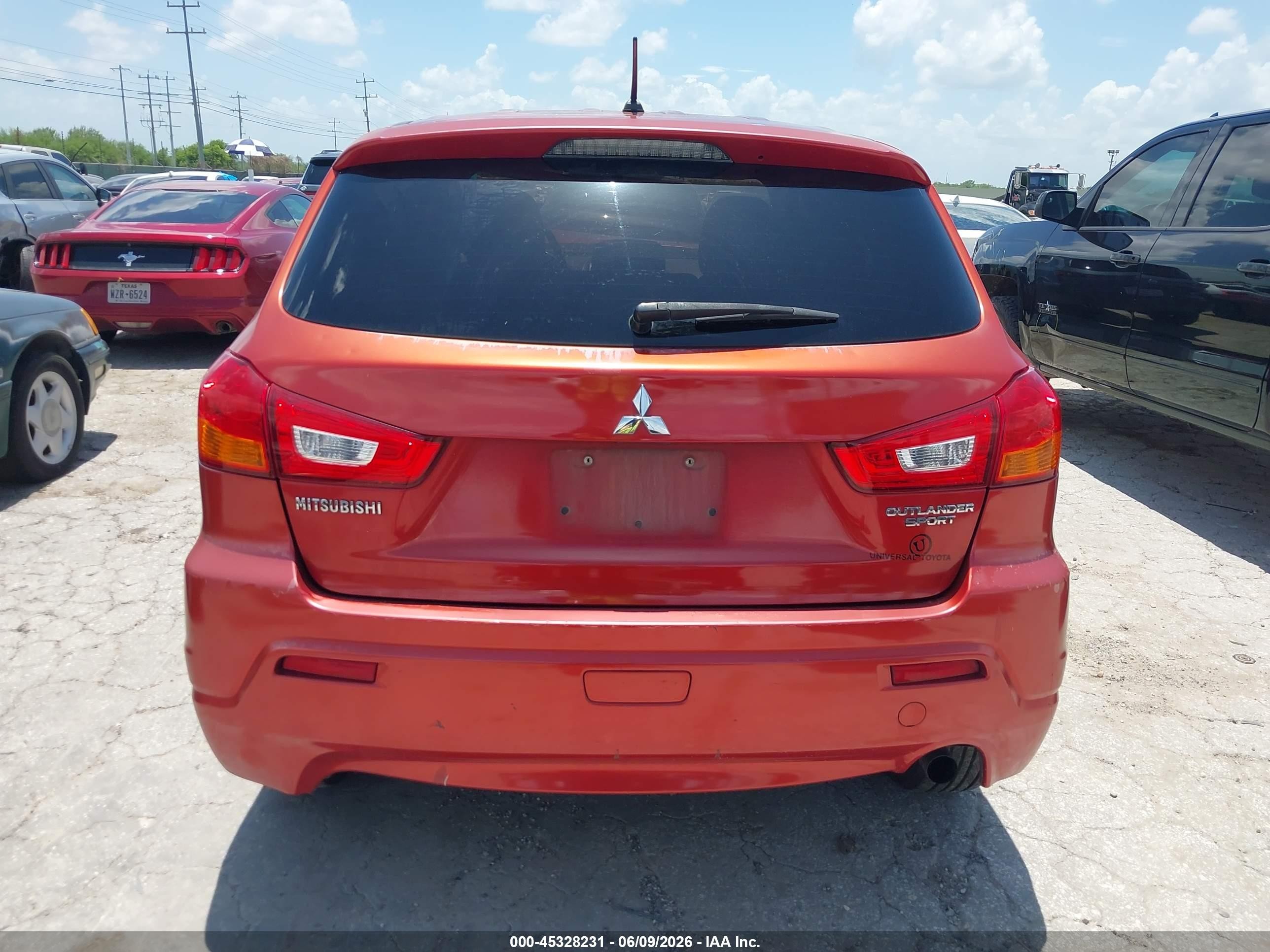 2012 Mitsubishi Outlander Sport Es Red vin: JA4AP3AU8CZ001099