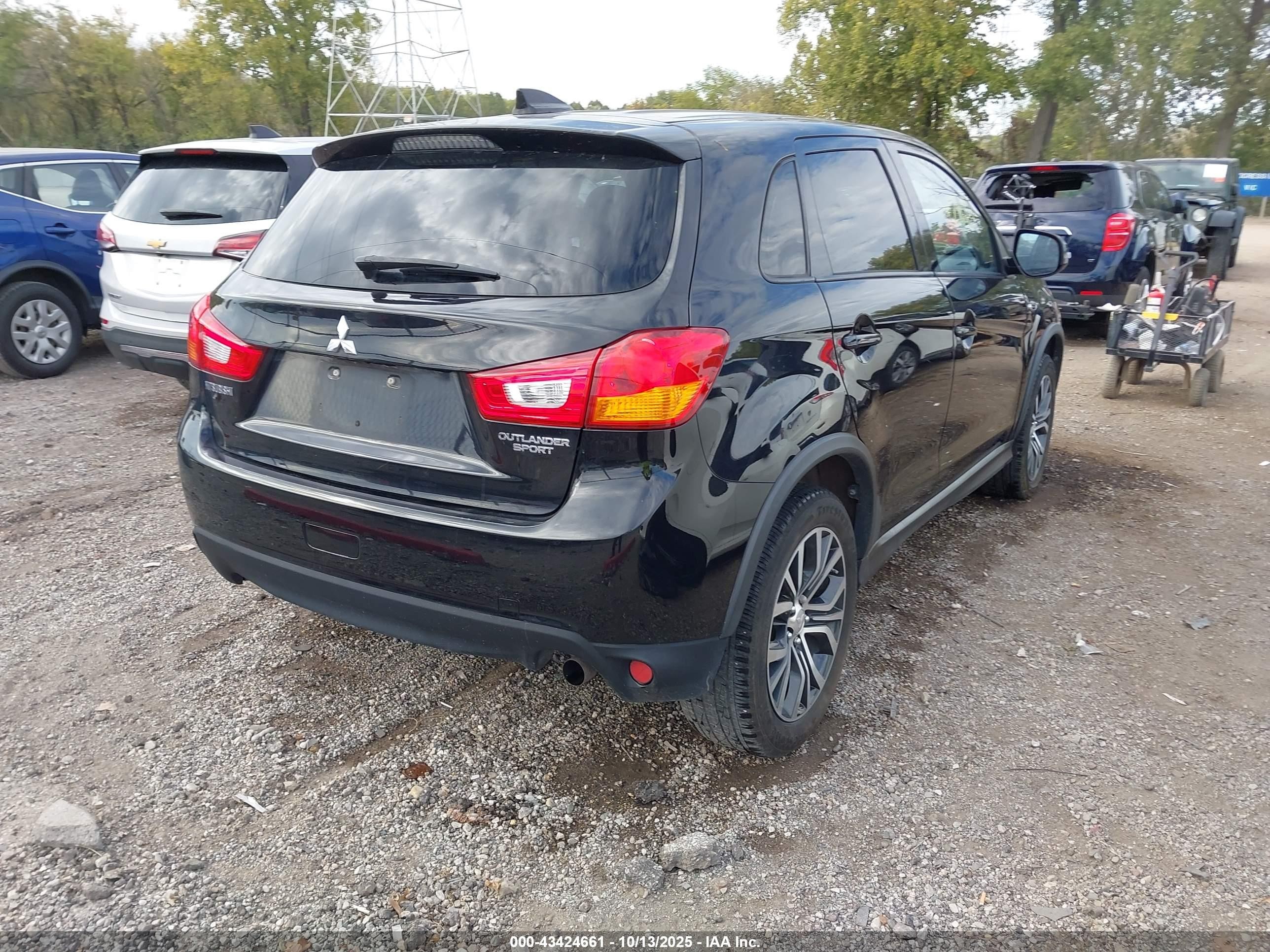 2017 Mitsubishi Outlander Sport 2.0 Es/2.0 Le Черный vin: JA4AP3AU8HZ007458