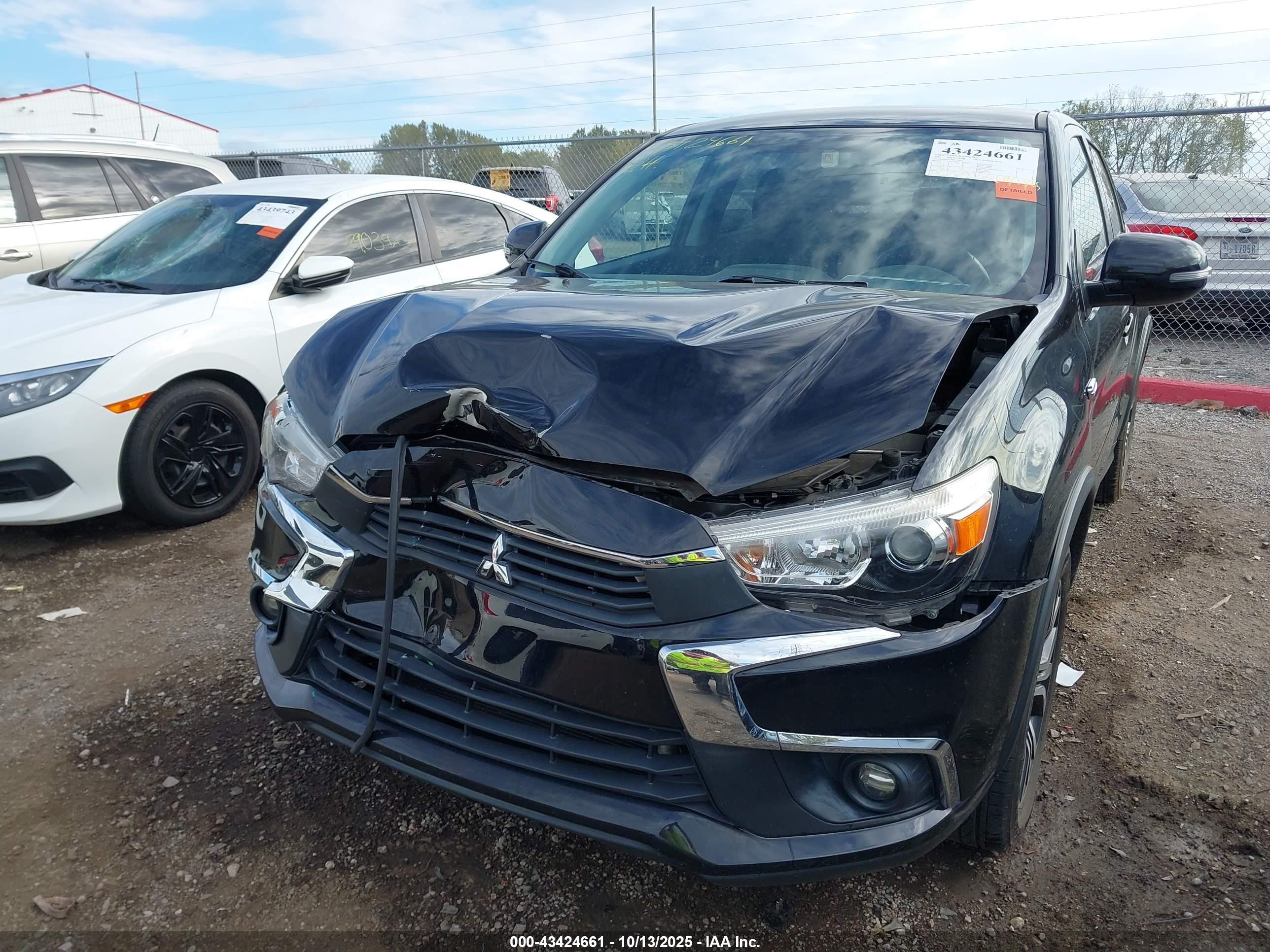 2017 Mitsubishi Outlander Sport 2.0 Es/2.0 Le Черный vin: JA4AP3AU8HZ007458
