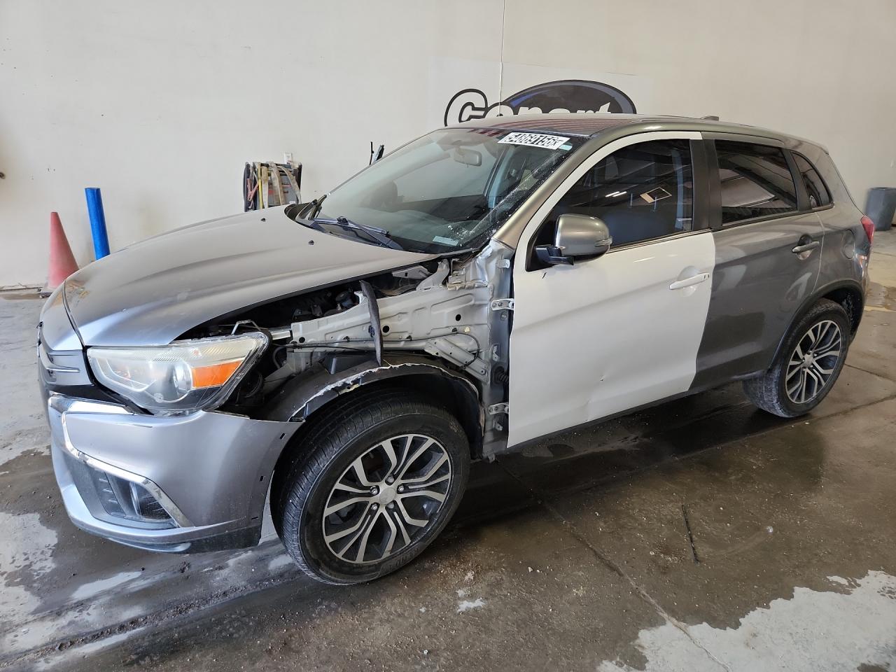 2018 Mitsubishi Outlander Sport Es Two Tone vin: JA4AP3AU8JZ017719 Damage: Left Head Lamp, Faded, Repair Required