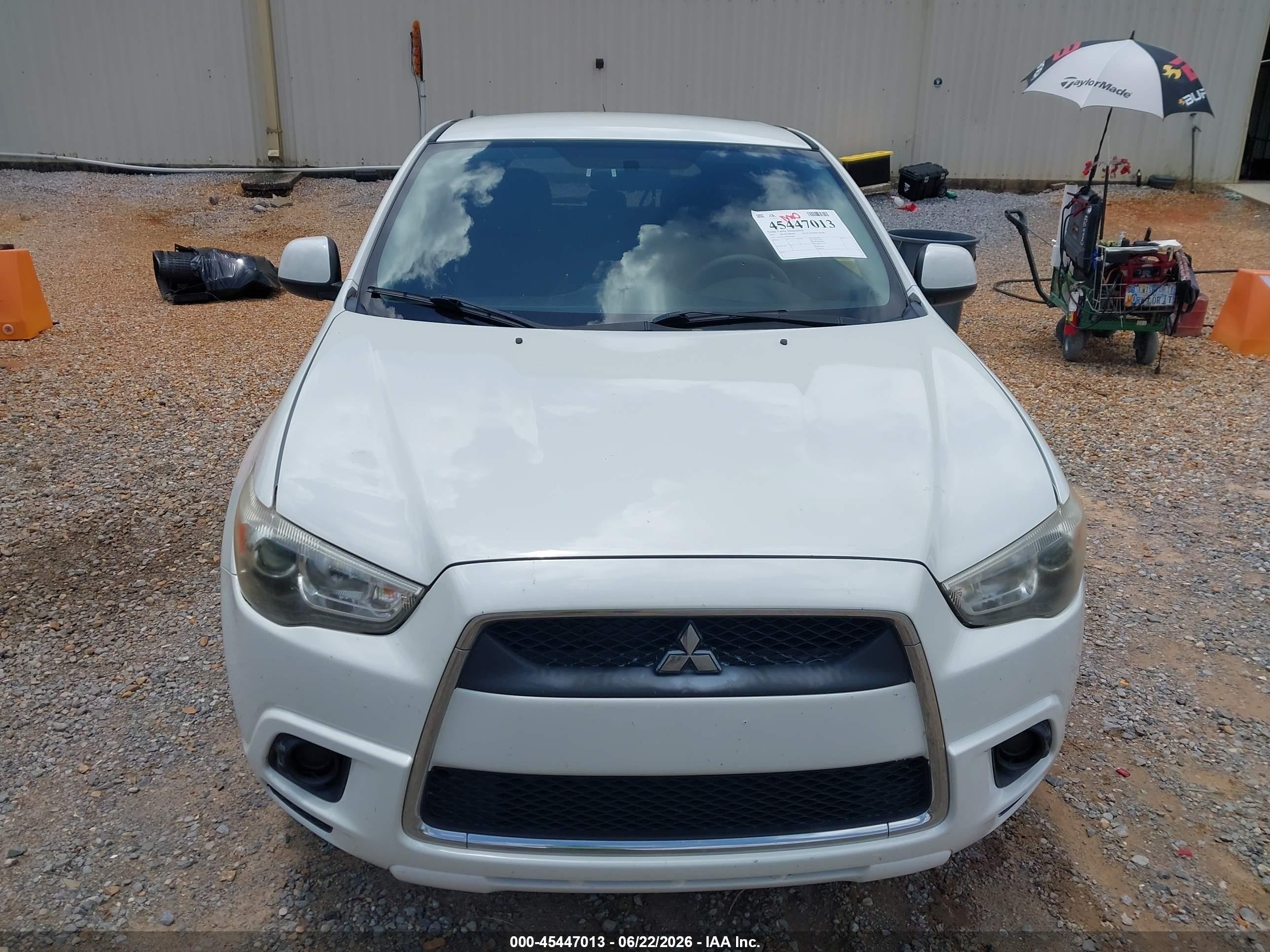 2011 Mitsubishi Outlander Sport Es White vin: JA4AP3AU9BZ005841