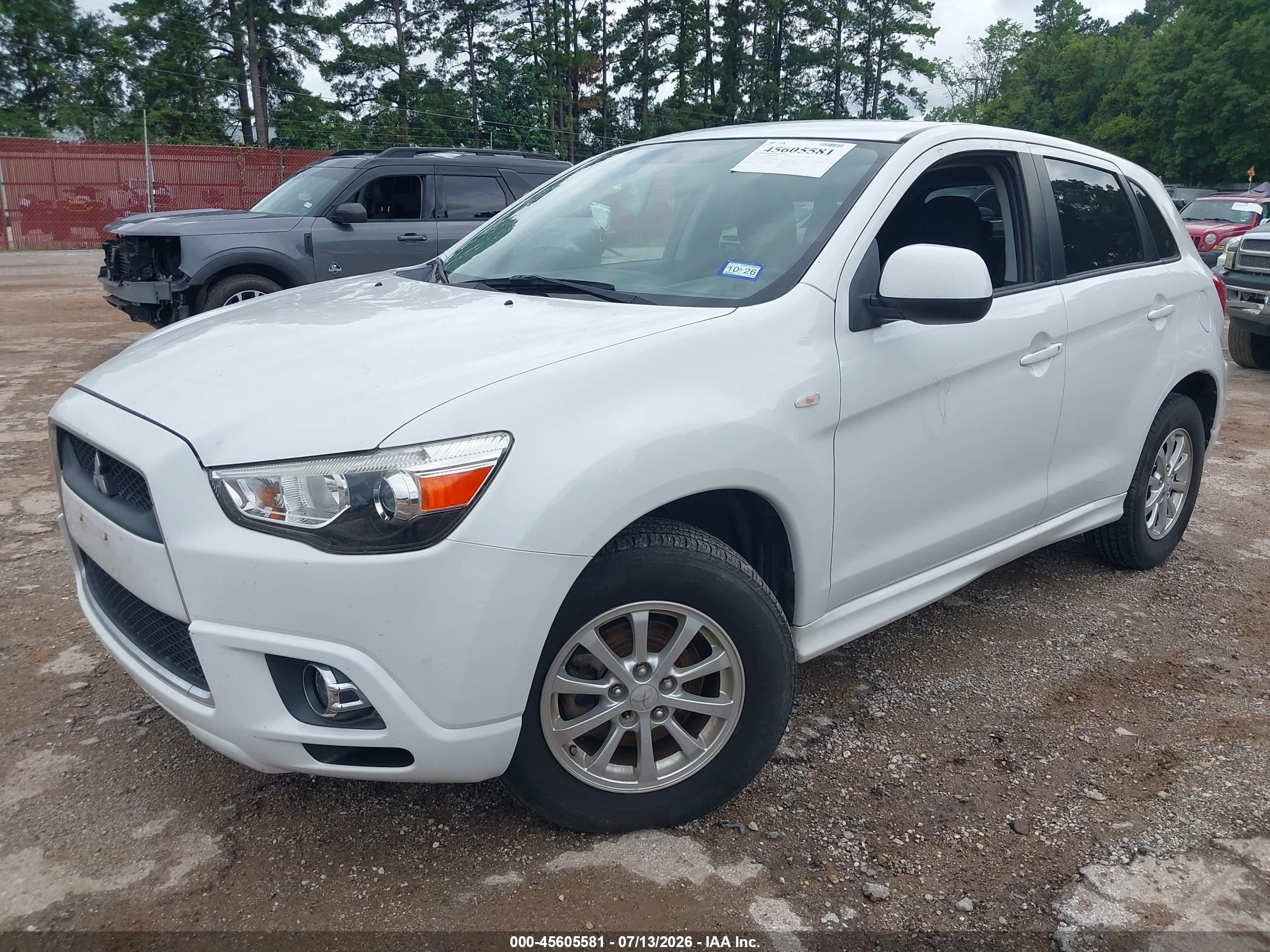 2012 Mitsubishi Outlander Sport Es White vin: JA4AP3AU9CZ002049