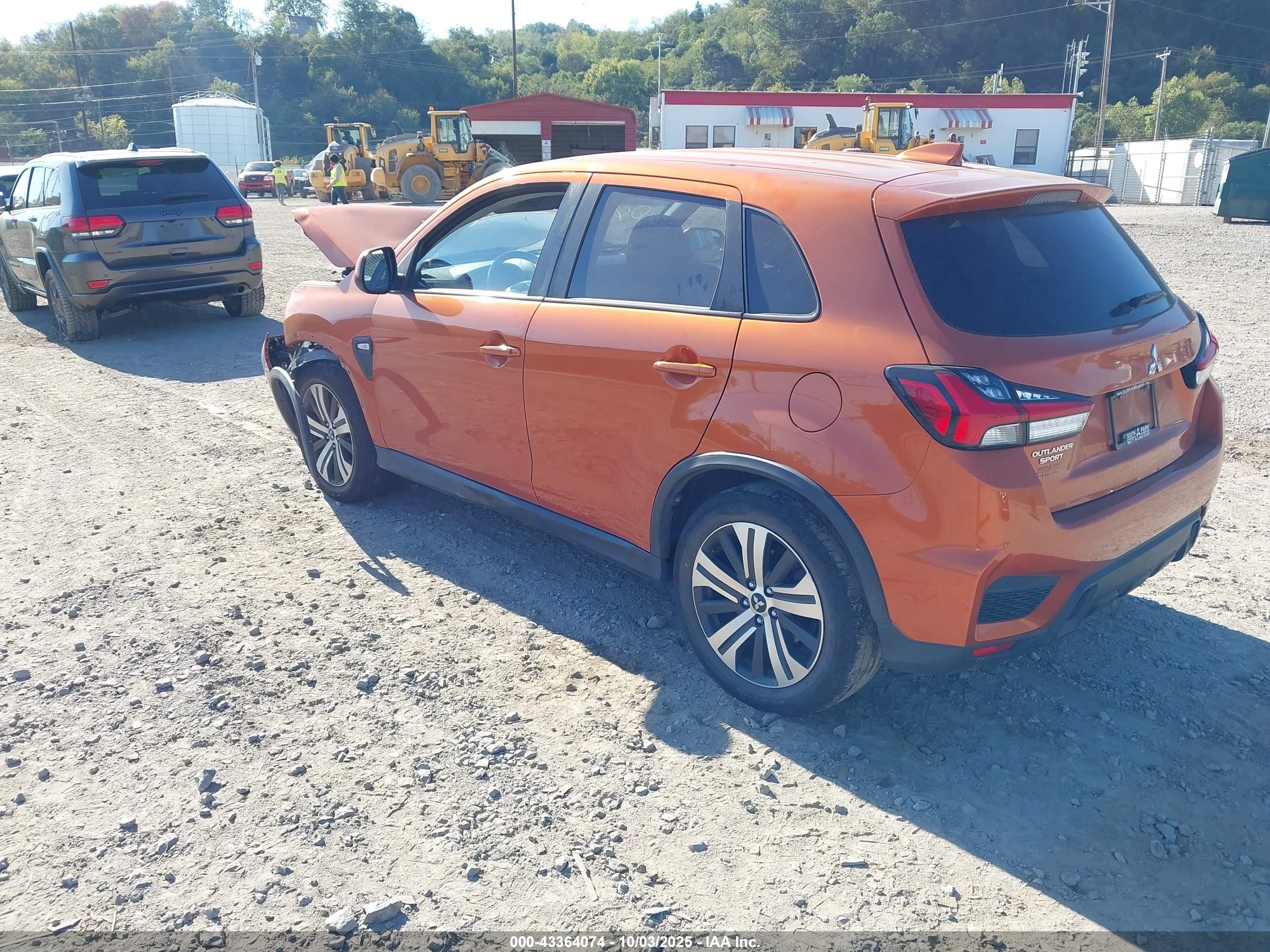 2020 Mitsubishi Outlander Sport 2.0 Es Оранжевый vin: JA4AP3AUXLU030441