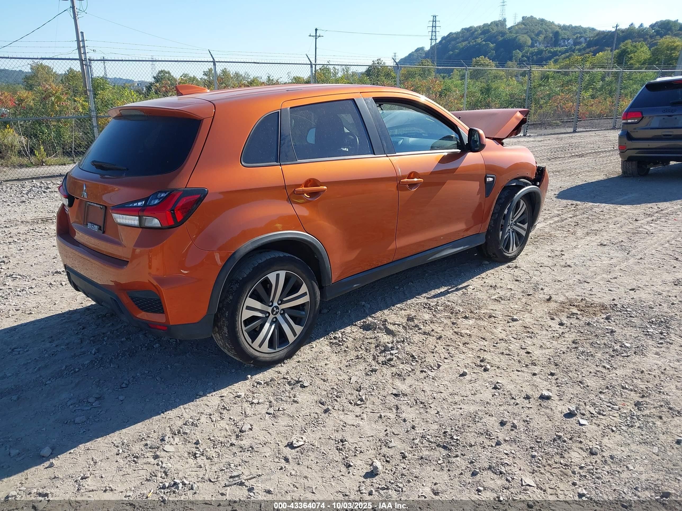 2020 Mitsubishi Outlander Sport 2.0 Es Оранжевый vin: JA4AP3AUXLU030441