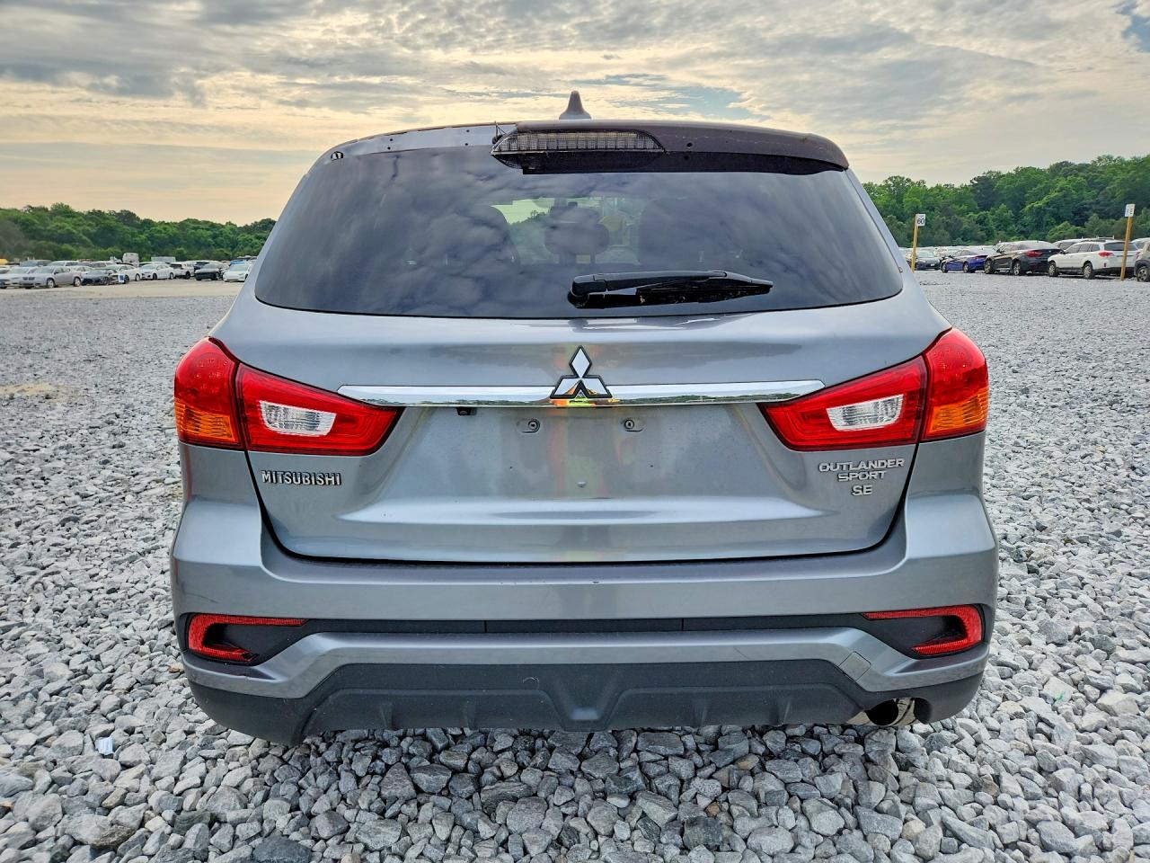 2018 Mitsubishi Outlander Sport Es Gray vin: JA4AP3AW1JZ036694