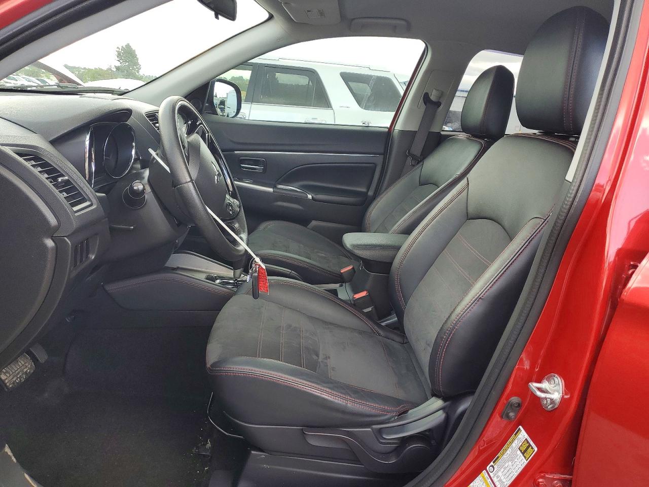 2018 Mitsubishi Outlander Sport Es Red vin: JA4AP3AW9JZ008741