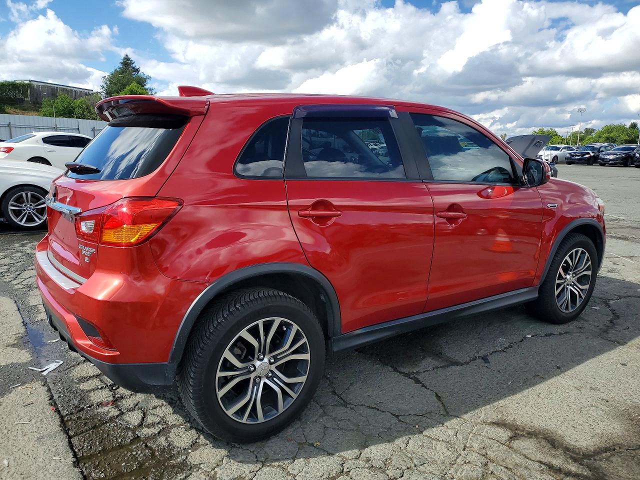 2018 Mitsubishi Outlander Sport Es Red vin: JA4AP3AW9JZ008741