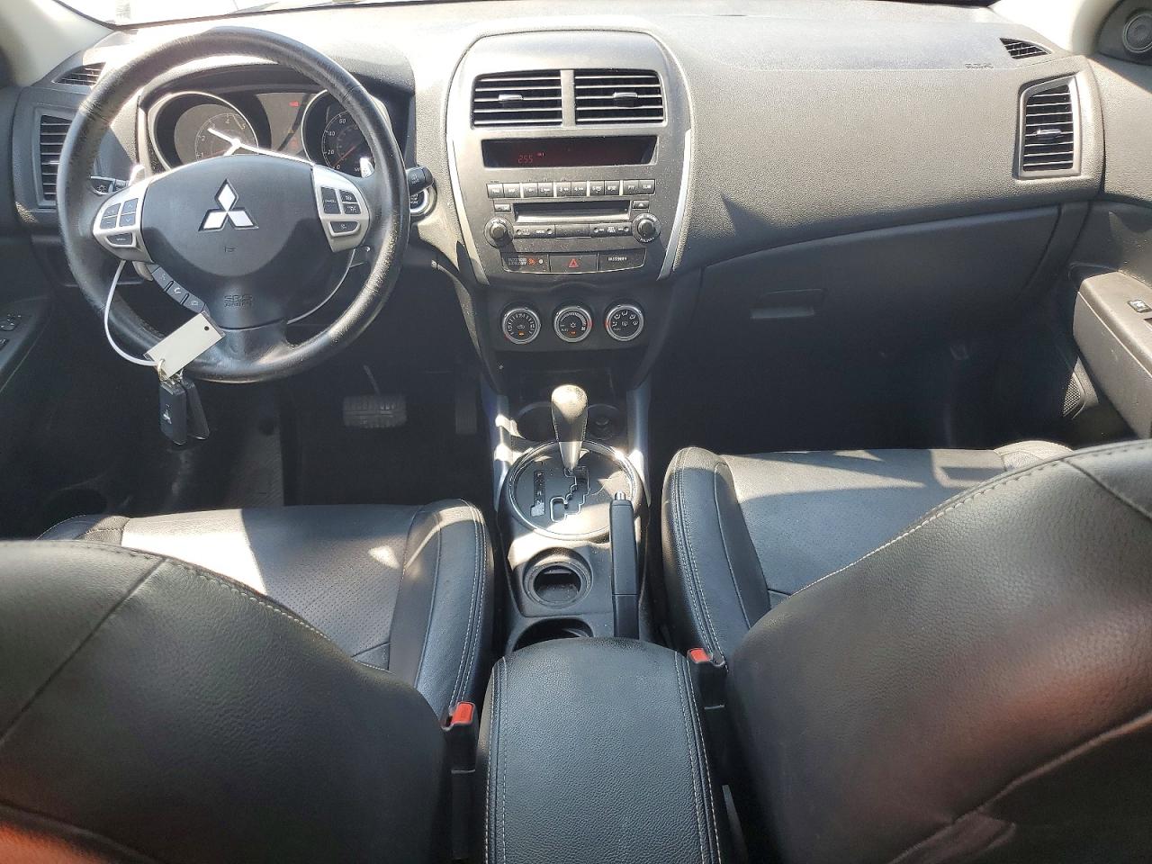 2011 Mitsubishi Outlander Sport Se White vin: JA4AP4AU1BZ015916