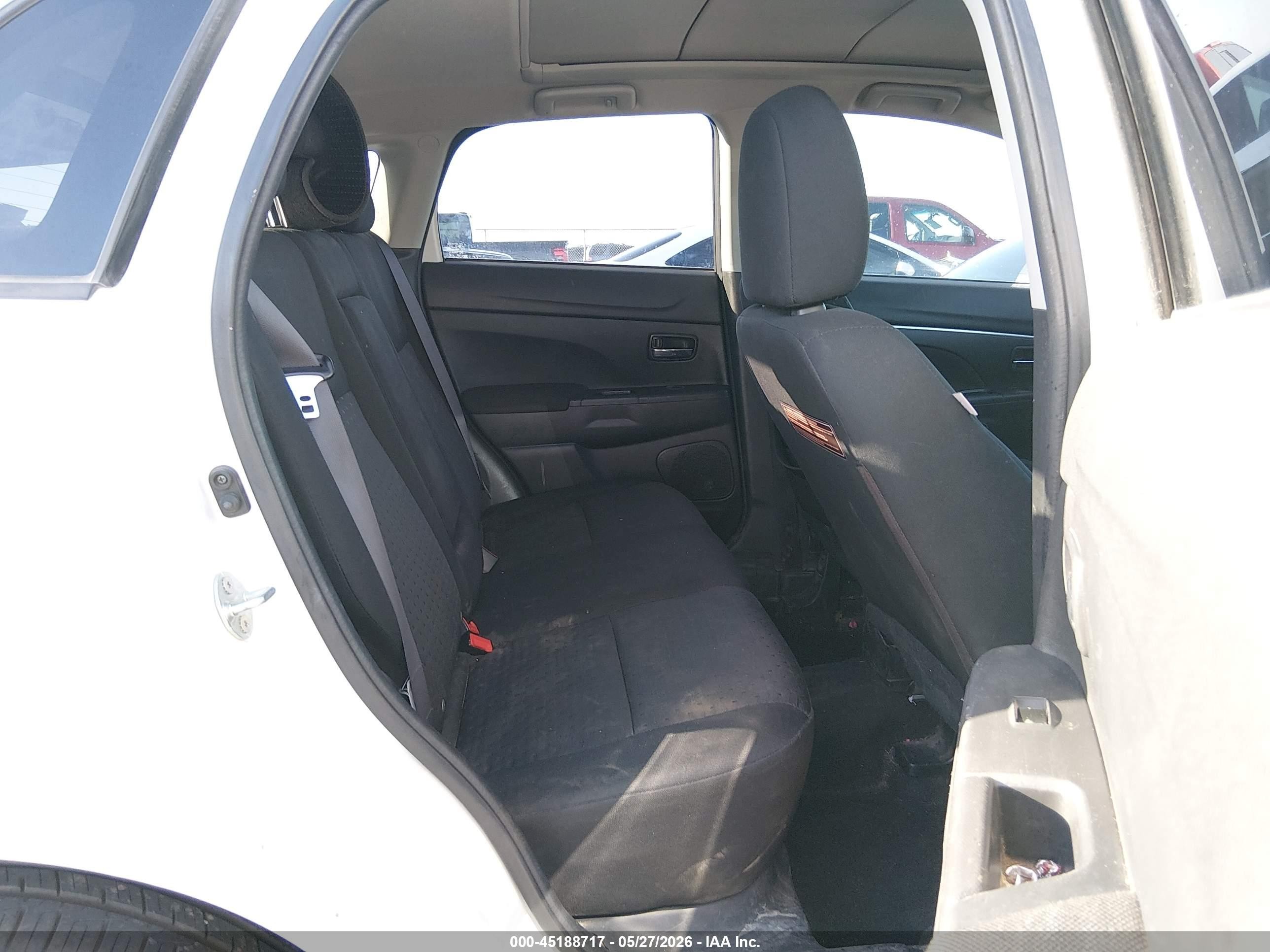 2012 Mitsubishi Outlander Sport Se White vin: JA4AP4AU2CZ011455