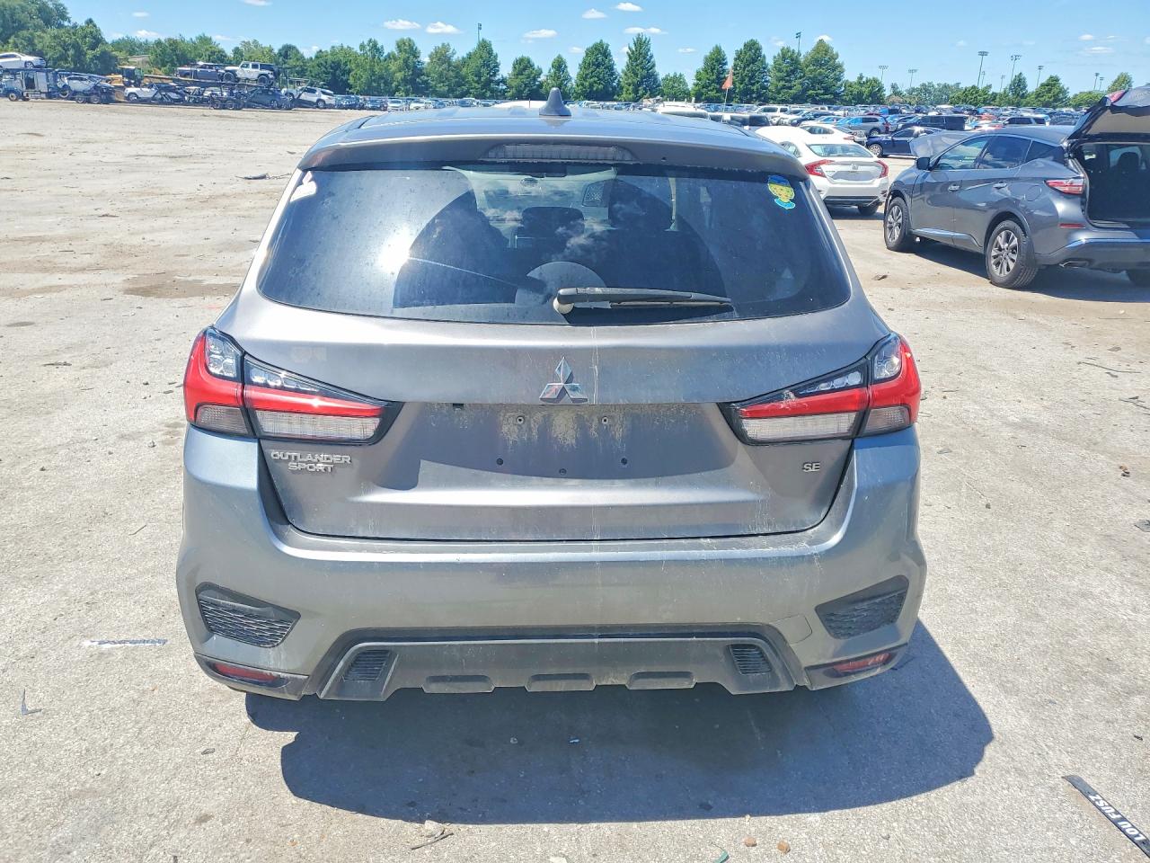 2020 Mitsubishi Outlander Sport Se Gray vin: JA4AP4AU5LU025976
