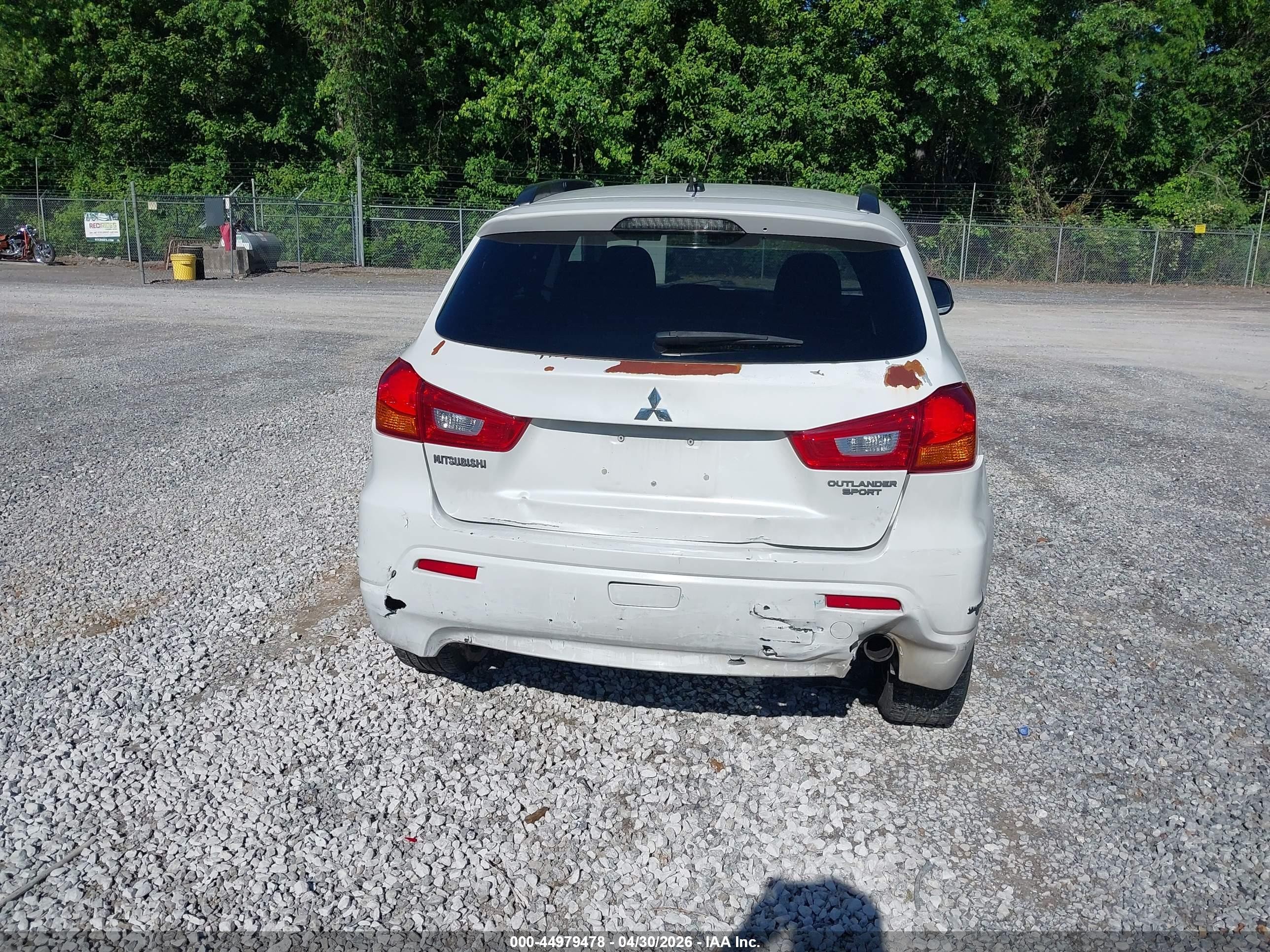 2011 Mitsubishi Outlander Sport Se White vin: JA4AP4AU7BZ013717