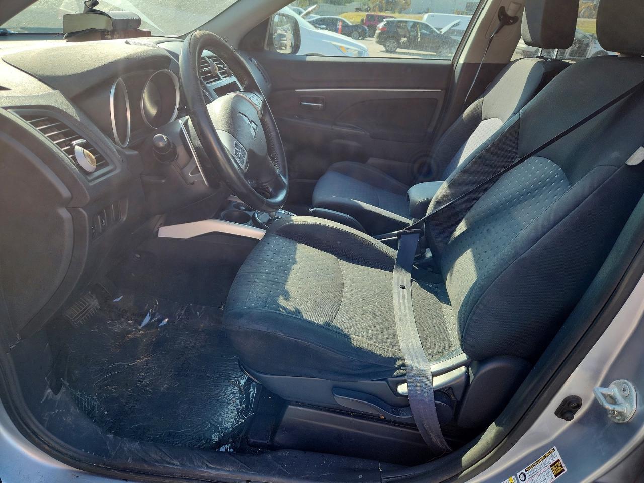 2011 Mitsubishi Outlander Sport Se Gray vin: JA4AP4AU8BZ007540