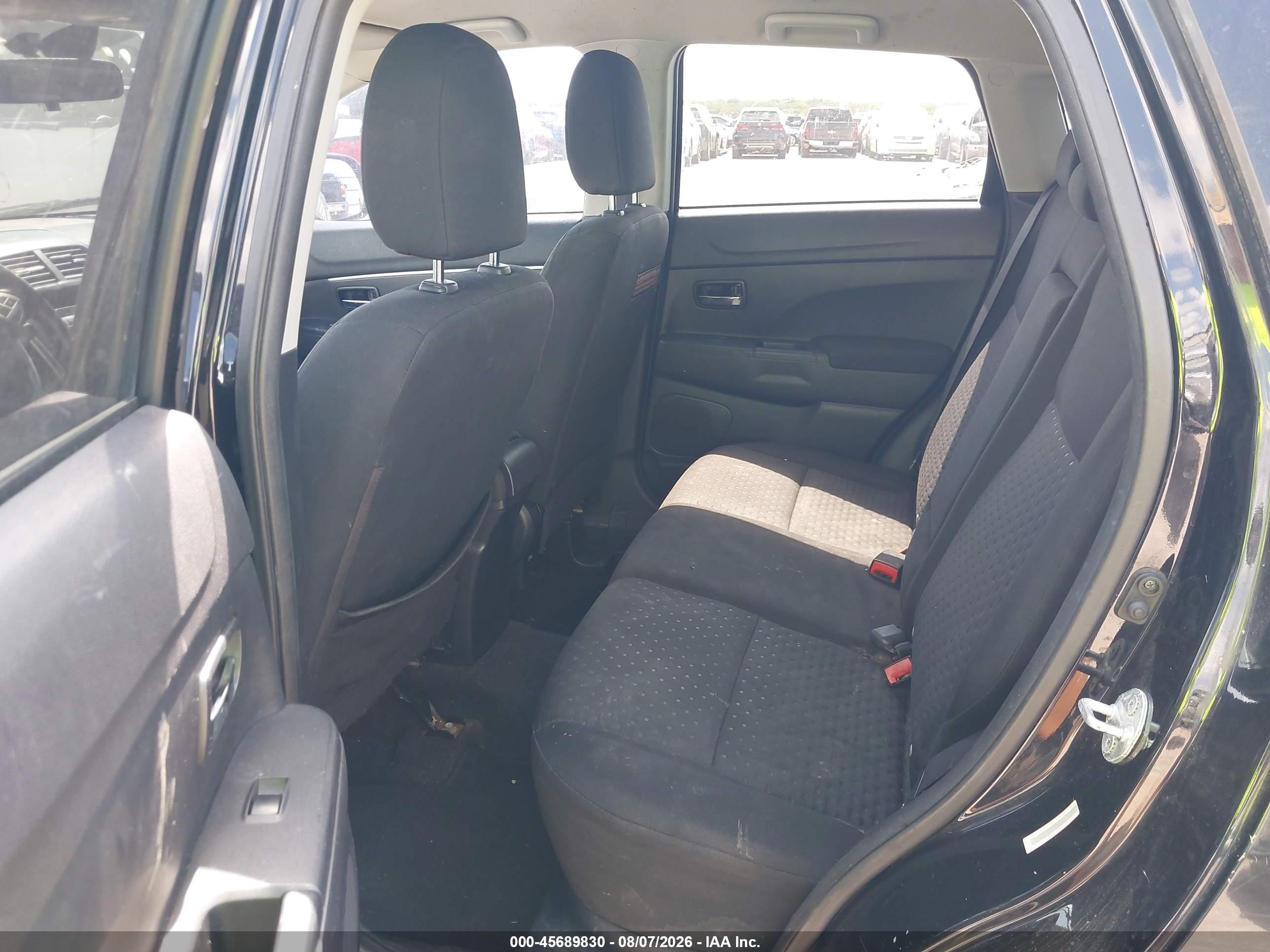 2011 Mitsubishi Outlander Sport Se Черный vin: JA4AP4AUXBZ018779