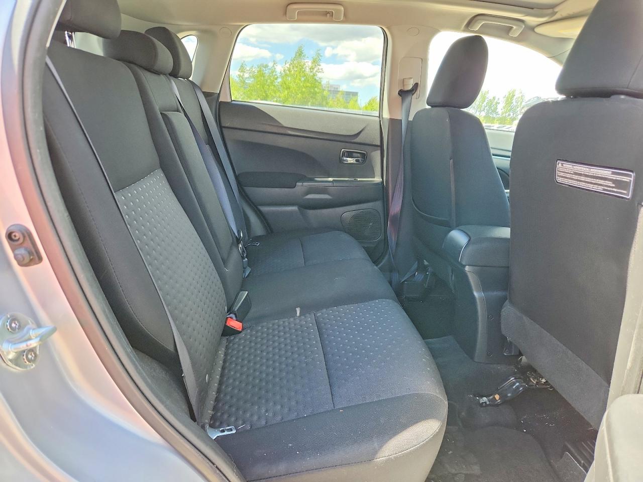2012 Mitsubishi Outlander Sport Se Silver vin: JA4AP4AUXCZ002499