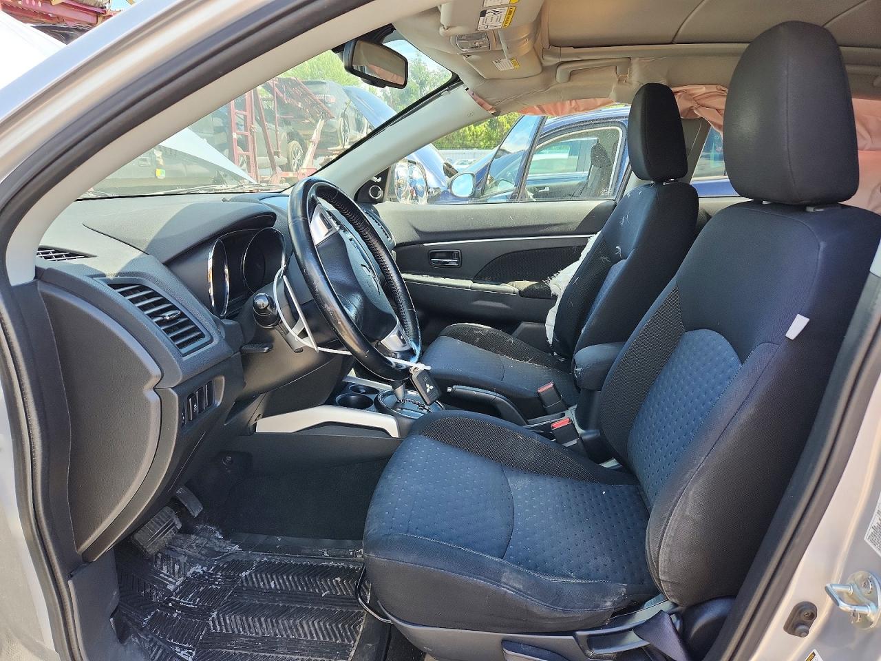 2012 Mitsubishi Outlander Sport Se Silver vin: JA4AP4AUXCZ002499