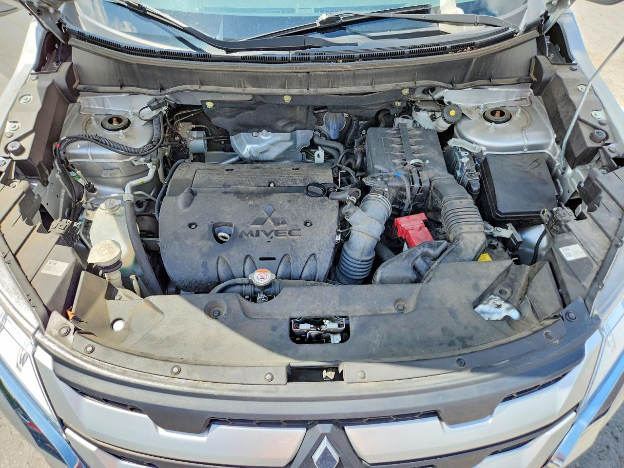 2022 Mitsubishi Outlander Sport Es Silver vin: JA4APUAU5NU012454