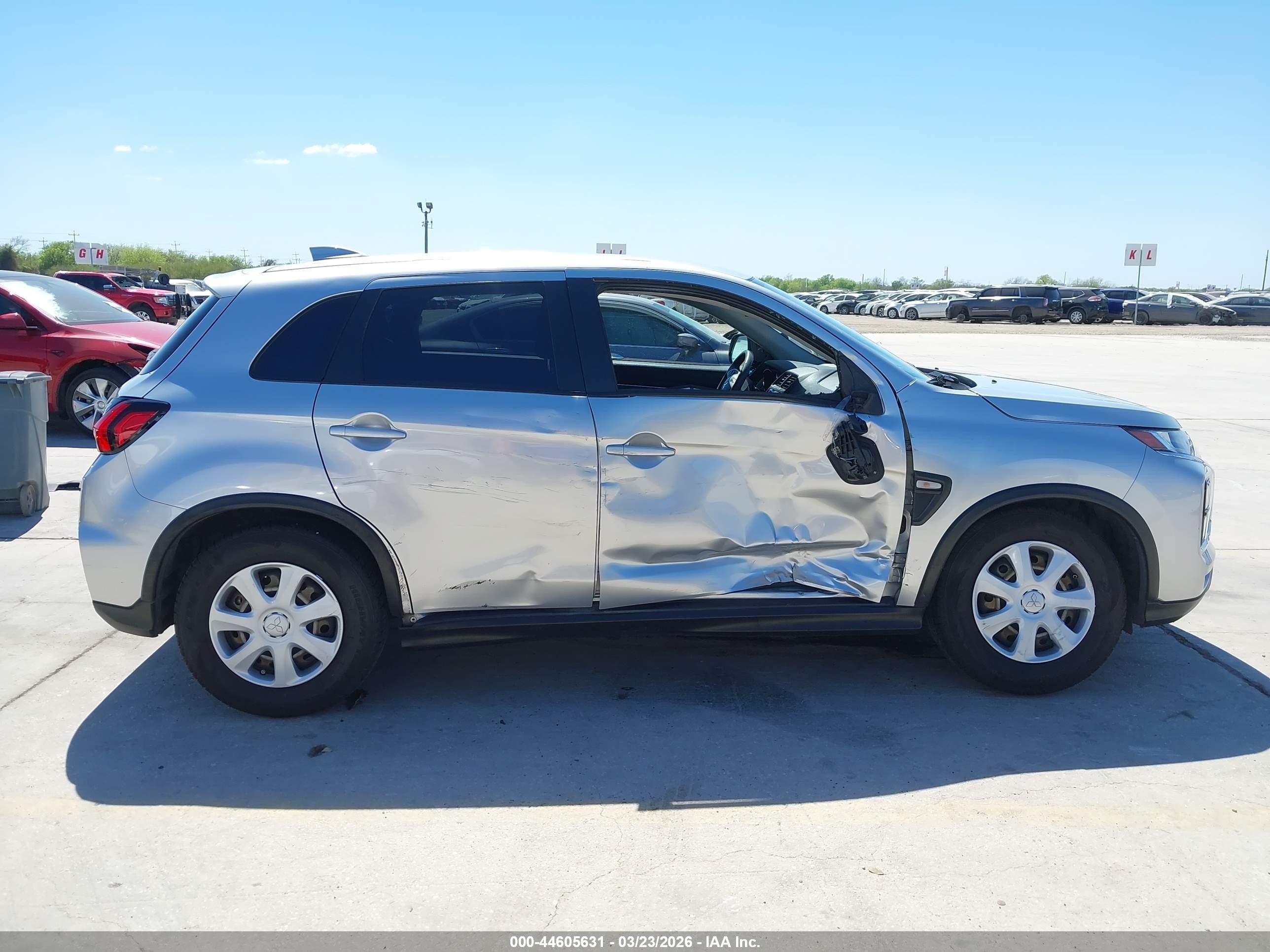 2022 Mitsubishi Outlander Sport 2.0 Be 2wd/2.0 Es 2wd/2.0 Le 2wd/2.0 S 2wd Silver vin: JA4APUAU6NU010051