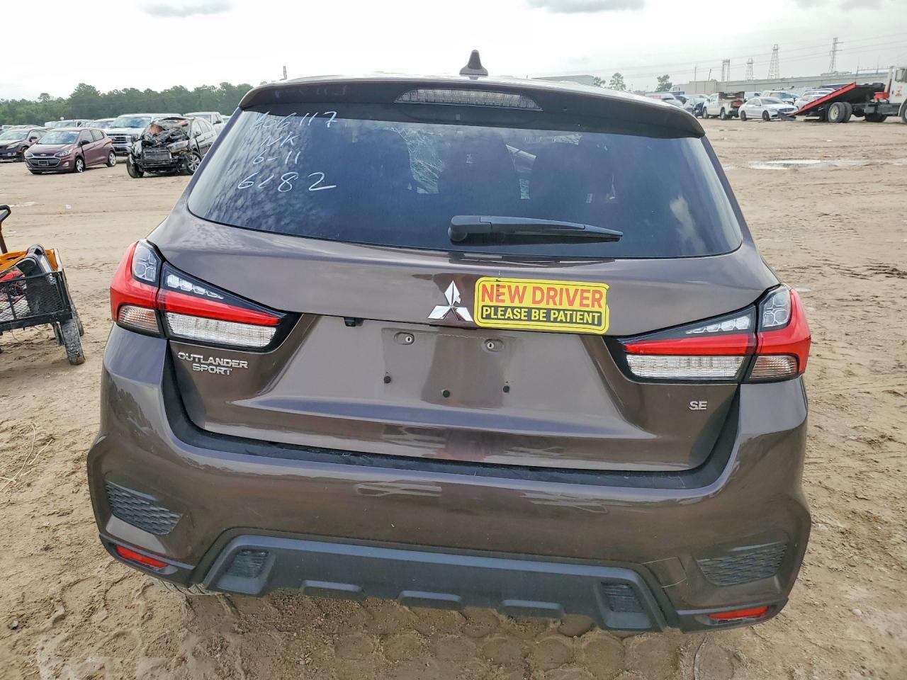 2021 Mitsubishi Outlander Sport Se Brown vin: JA4APVAU6MU036282