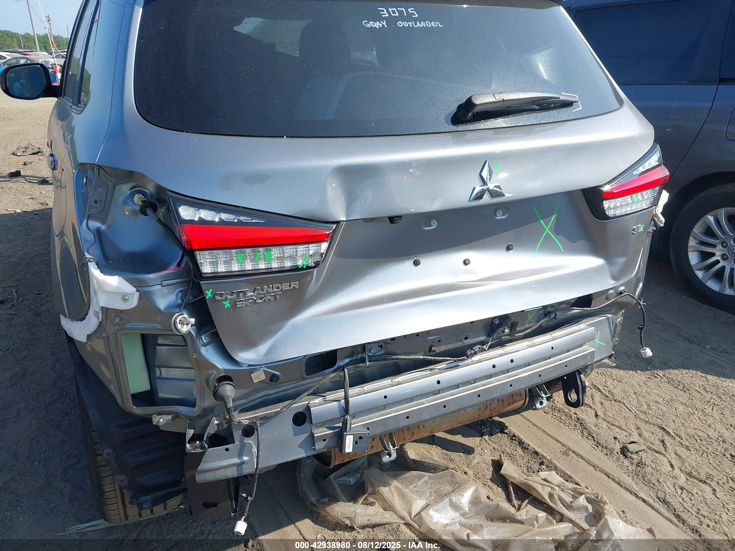 2022 Mitsubishi Outlander Sport 2.0 Se 2wd/2.0 Se Special Edition 2wd Gray vin: JA4APVAU6NU004112