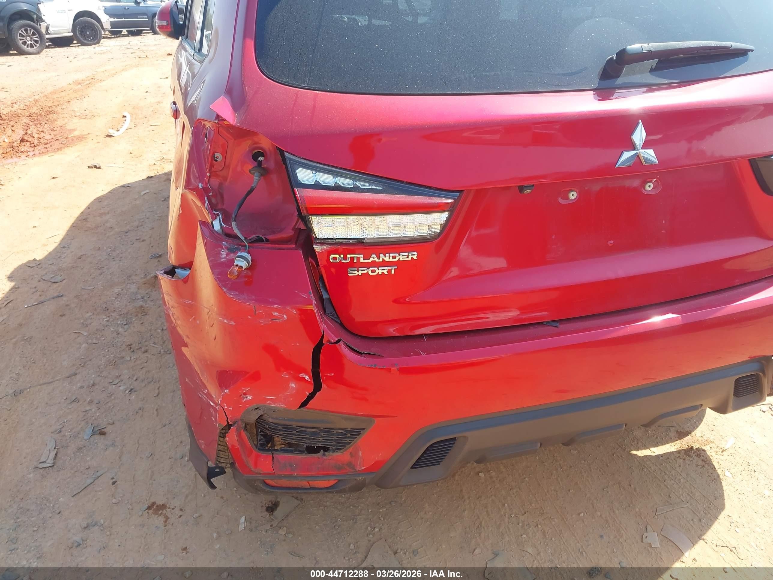 2020 Mitsubishi Outlander Sport 2.0 Be Awc/2.0 Es Awc/2.0 Se Awc/2.0 Sp Awc Красный vin: JA4AR3AU2LU010260