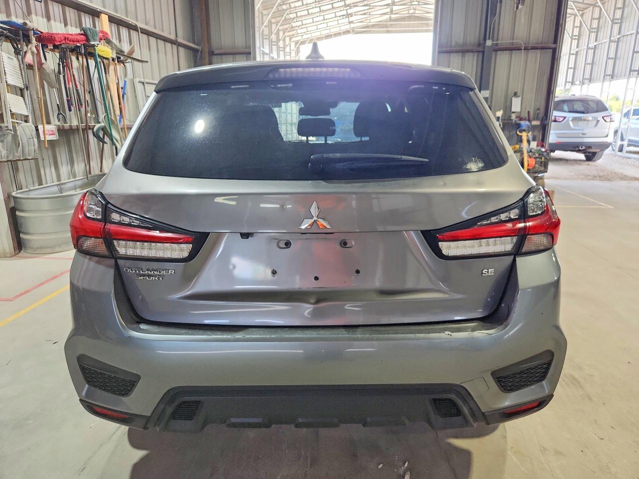 2020 Mitsubishi Outlander Sport Es Gray vin: JA4AR3AU2LU022005