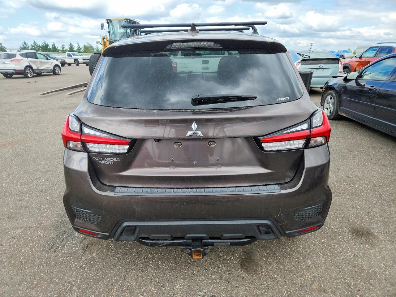 2020 Mitsubishi Outlander Sport Es Brown vin: JA4AR3AU8LU031405