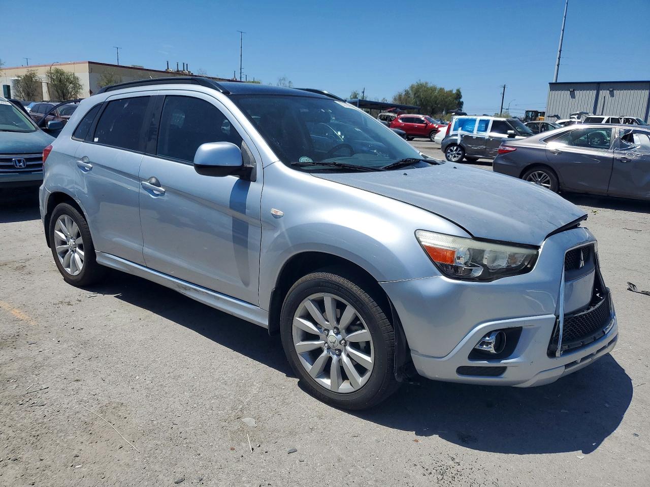 2011 Mitsubishi Outlander Sport Se Silver vin: JA4AR4AU0BZ018865