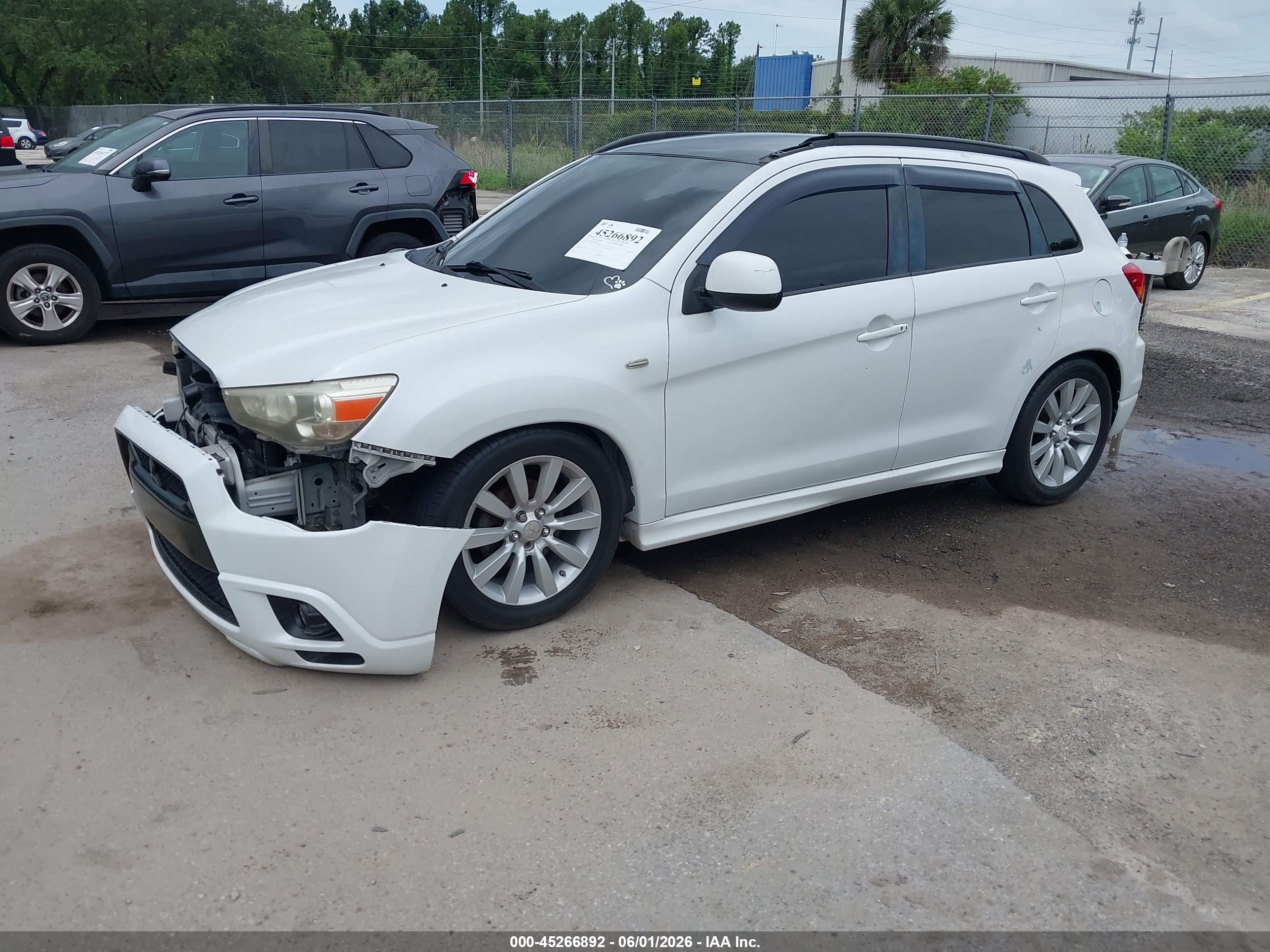 2011 Mitsubishi Outlander Sport Se Белый vin: JA4AR4AU3BZ004734