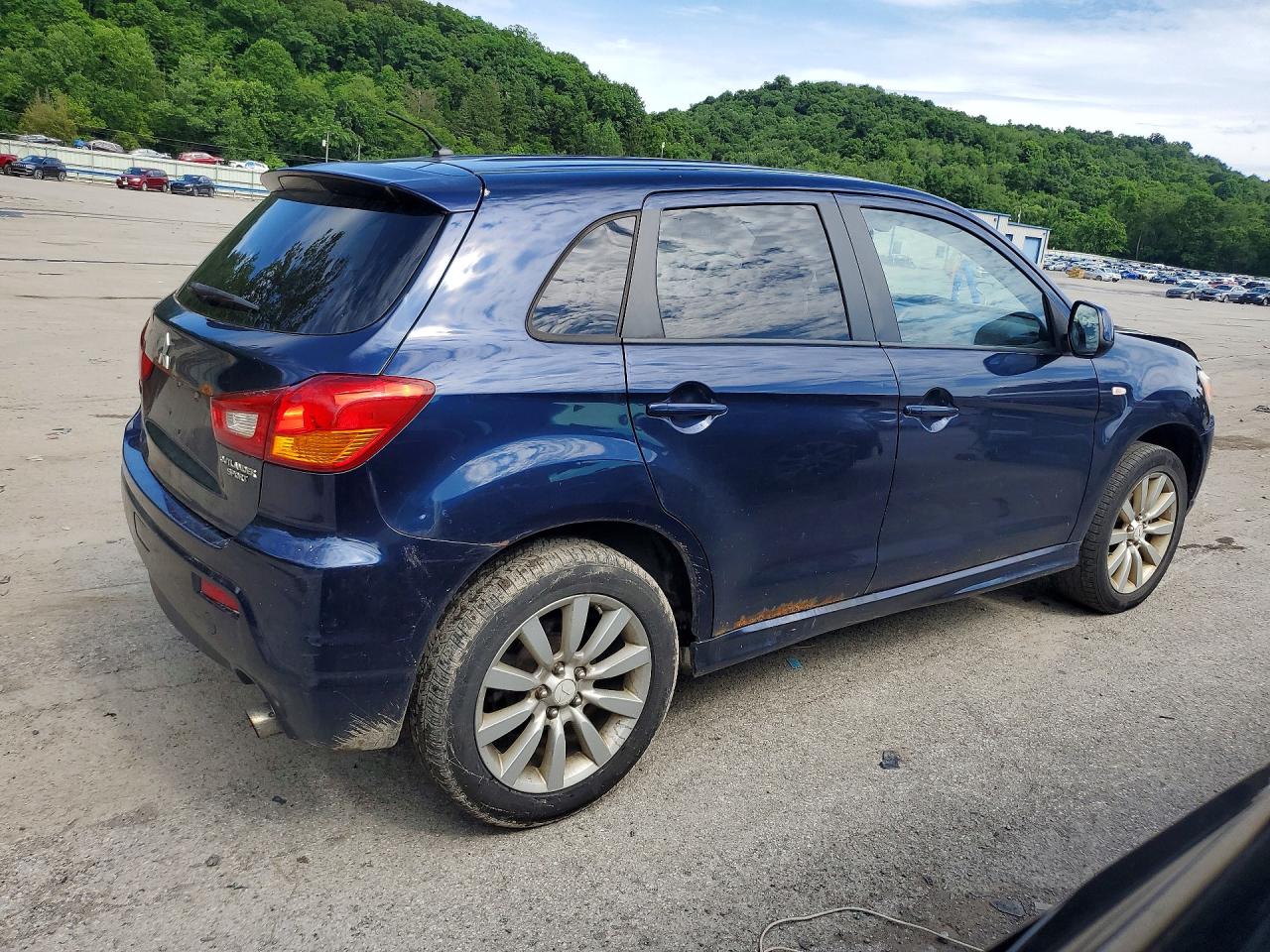 2011 Mitsubishi Outlander Sport Se Blue vin: JA4AR4AU3BZ013496