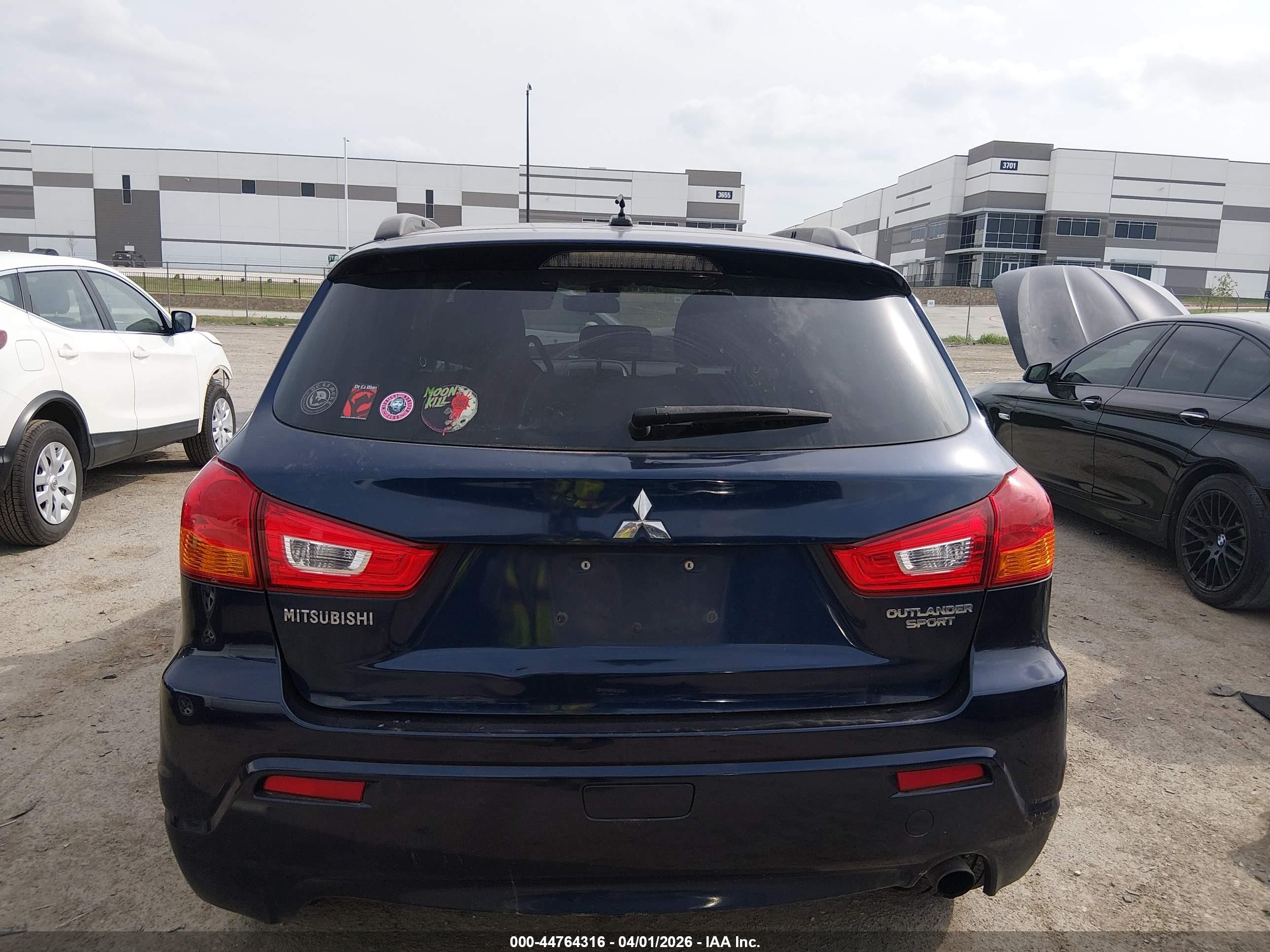 2011 Mitsubishi Outlander Sport Se Blue vin: JA4AR4AU4BZ008307