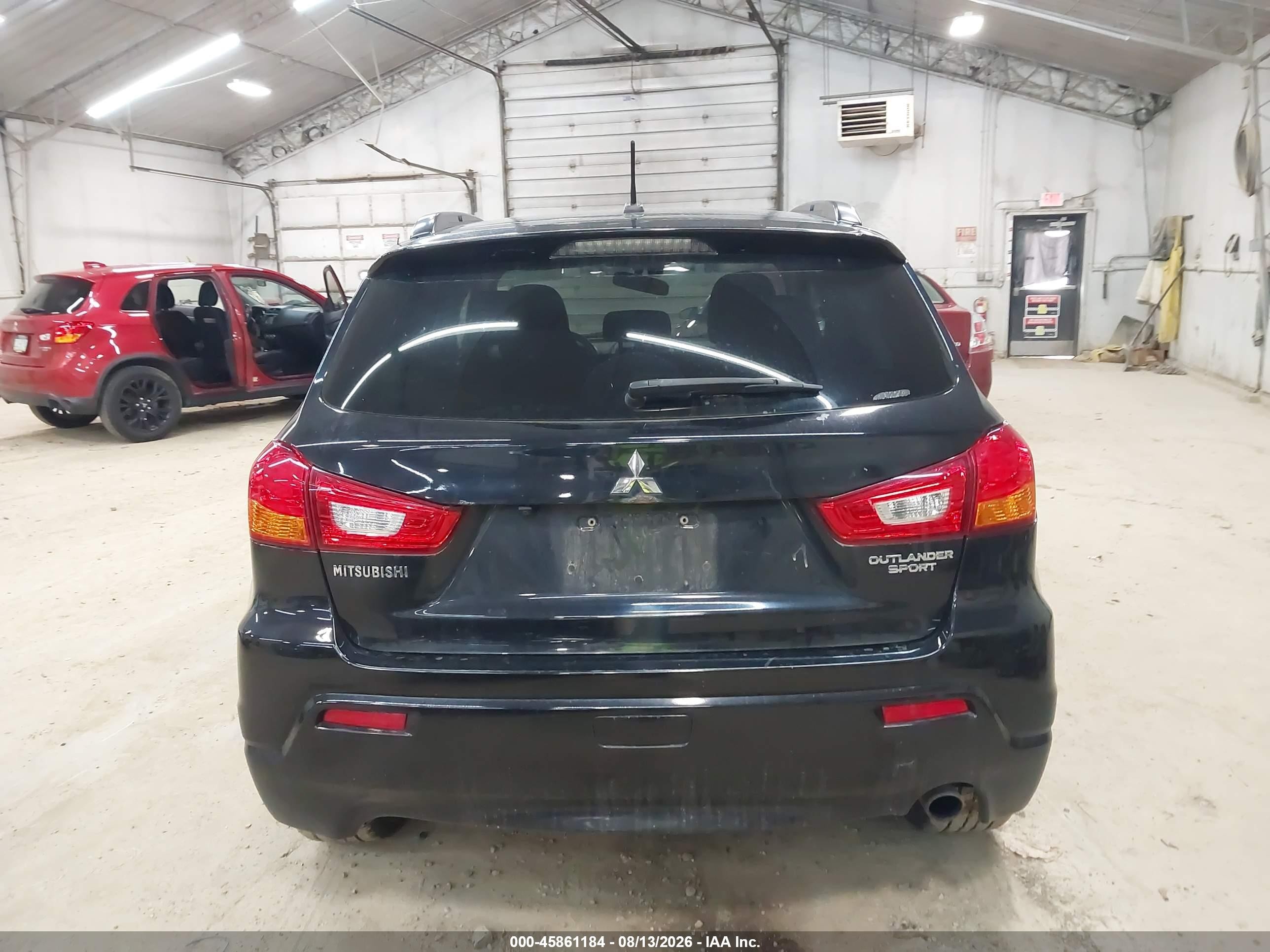 2011 Mitsubishi Outlander Sport Se Черный vin: JA4AR4AU5BZ009398