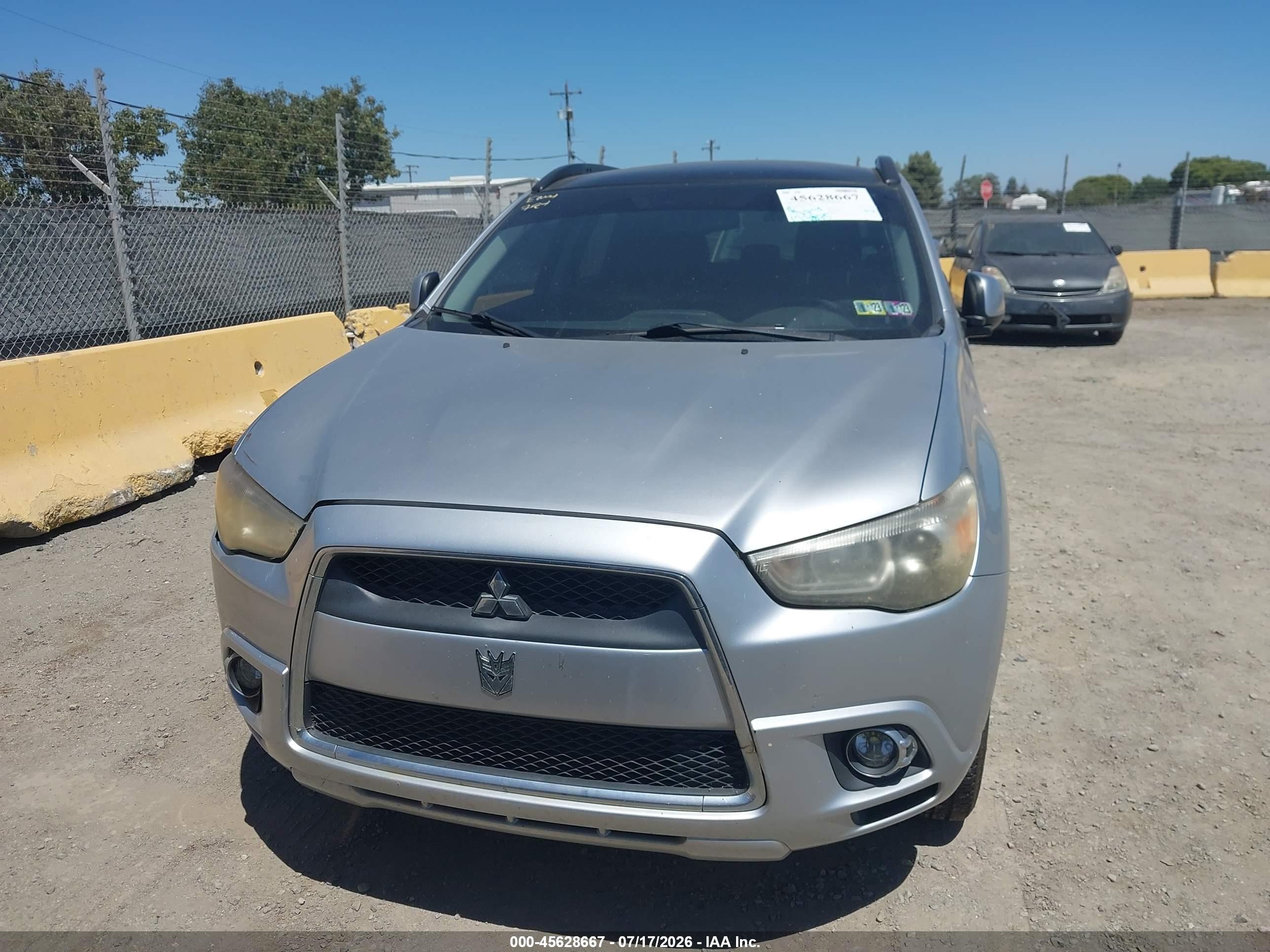 2012 Mitsubishi Outlander Sport Se Silver vin: JA4AR4AU6CZ003787