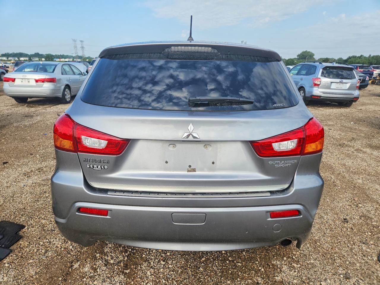 2011 Mitsubishi Outlander Sport Se Серый vin: JA4AR4AU8BZ007676