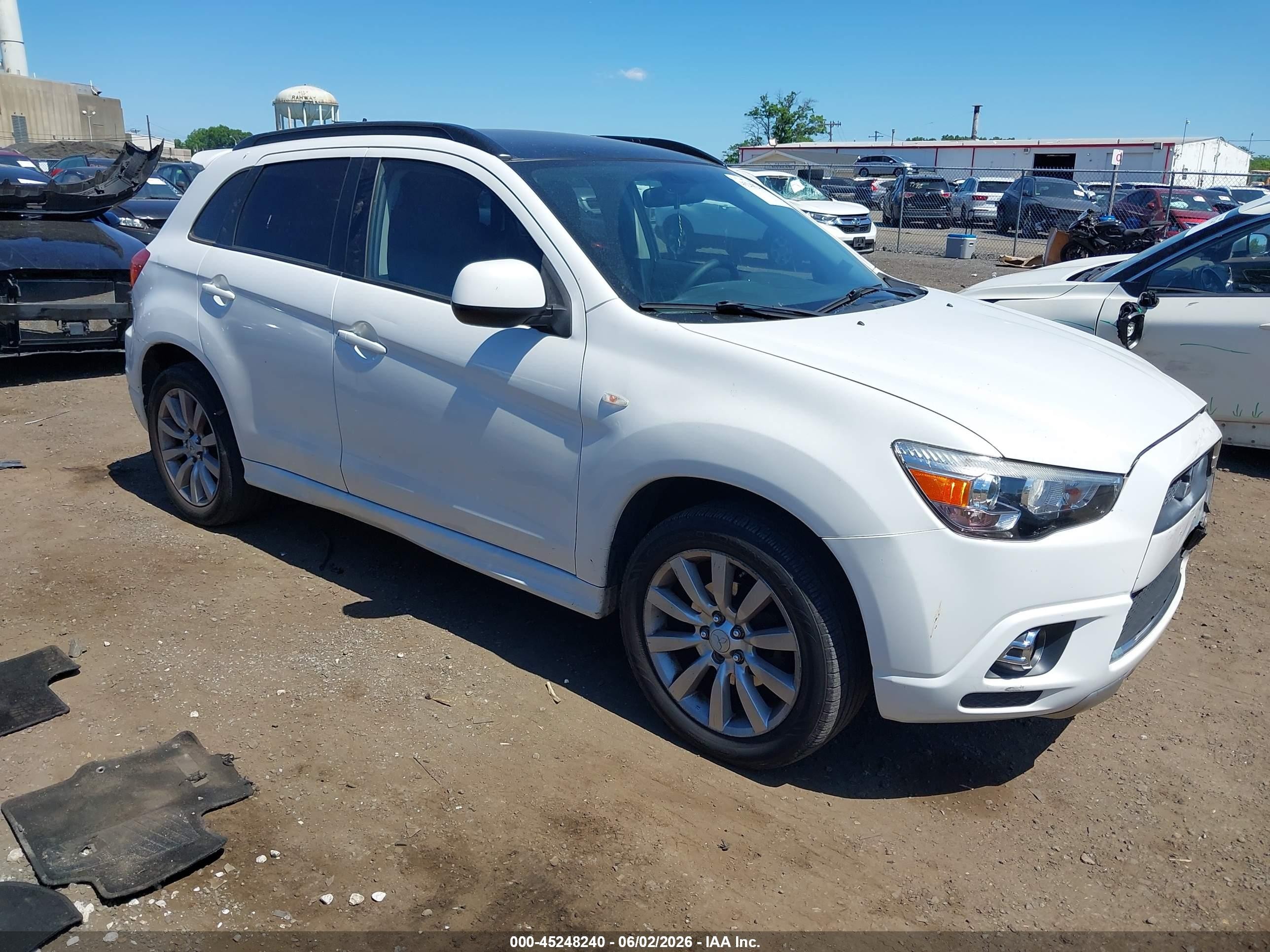 2011 Mitsubishi Outlander Sport Se White vin: JA4AR4AU9BZ017911