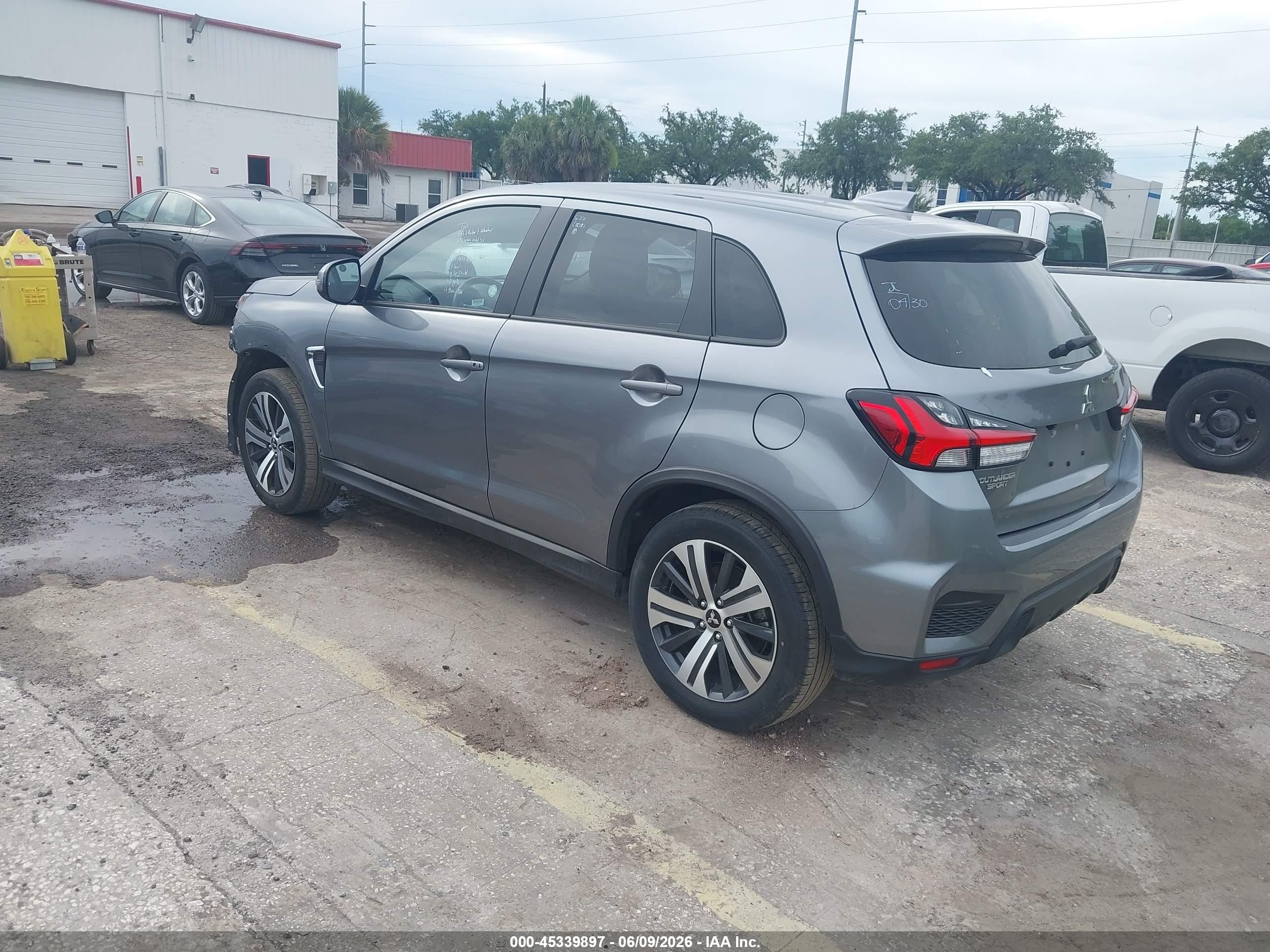 2025 Mitsubishi Outlander Sport 2.0 Es Awc/2.0 Le Awc/2.0 S Awc/2.0 Se Awc/2.0 Trail Edition Awc Бежевый vin: JA4ARUAU1SU001909
