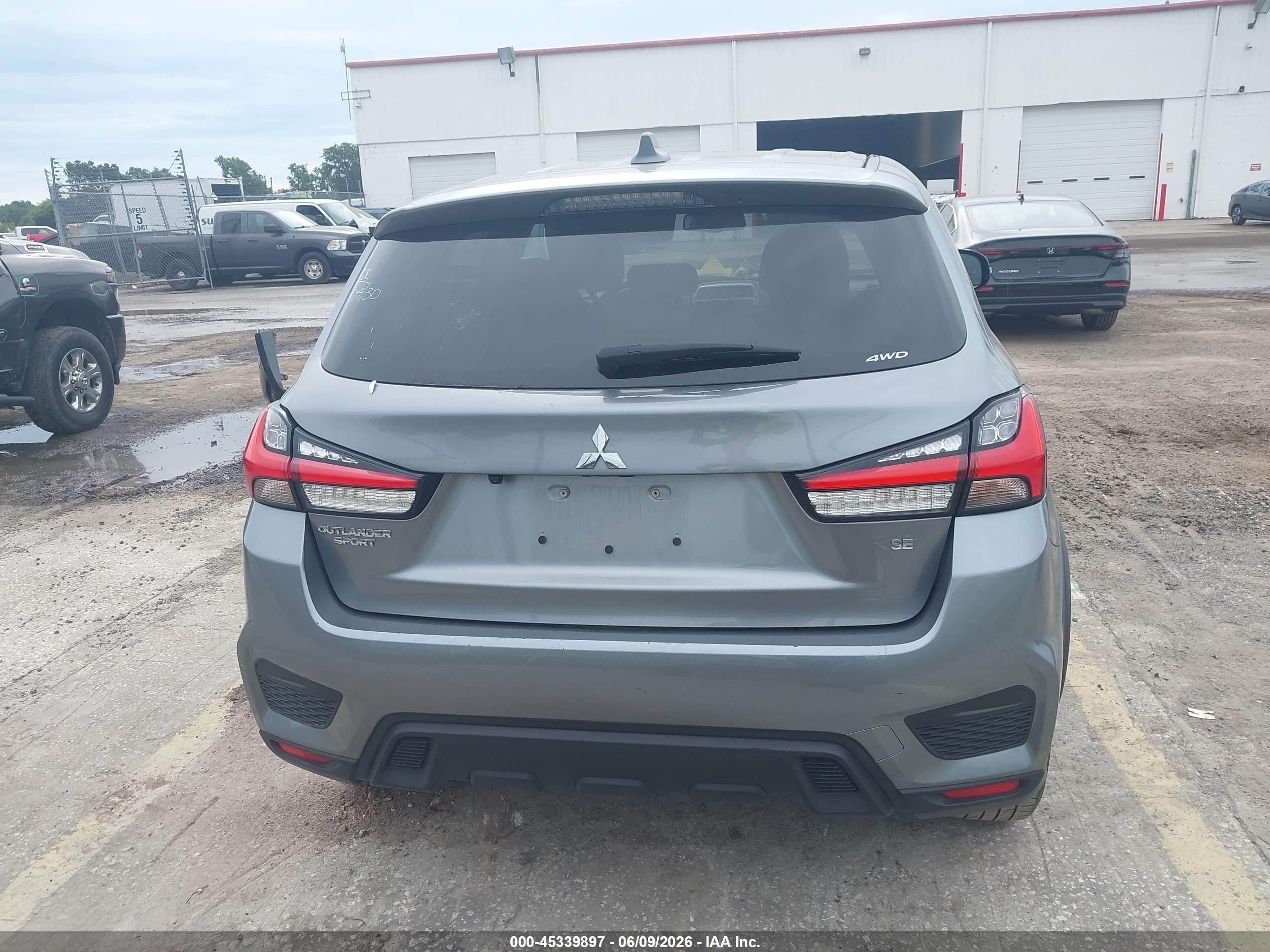 2025 Mitsubishi Outlander Sport 2.0 Es Awc/2.0 Le Awc/2.0 S Awc/2.0 Se Awc/2.0 Trail Edition Awc Бежевый vin: JA4ARUAU1SU001909
