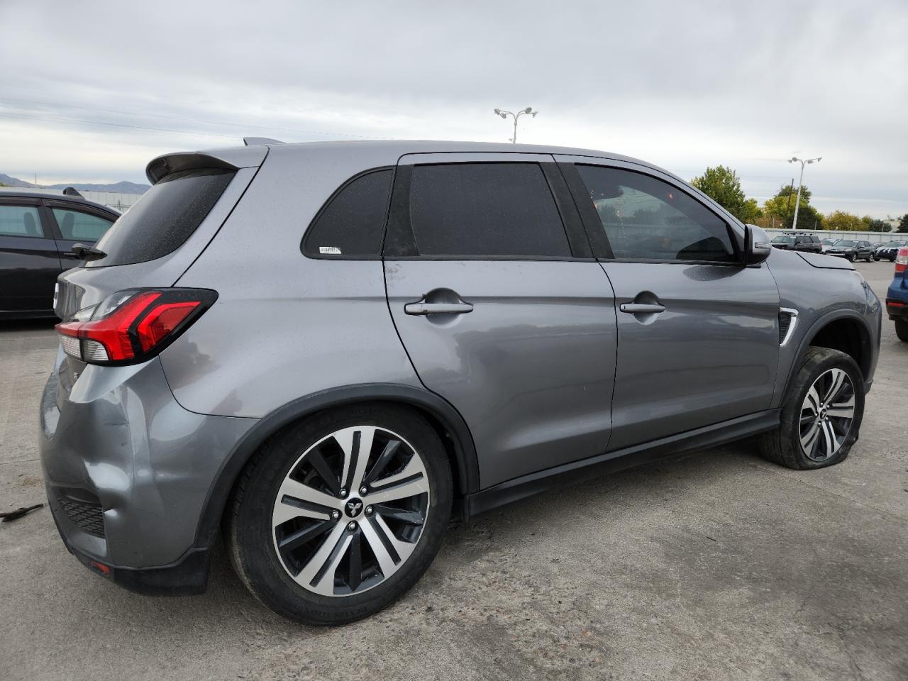 2021 Mitsubishi Outlander Sport Es Gray vin: JA4ARUAU4MU014995