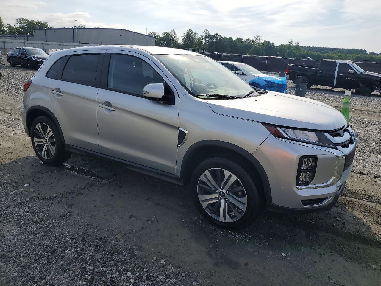2022 Mitsubishi Outlander Sport Es Silver vin: JA4ARUAU4NU009717