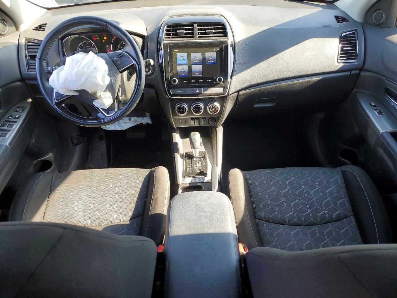 2021 Mitsubishi Outlander Sport Es Silver vin: JA4ARUAUXMU019604